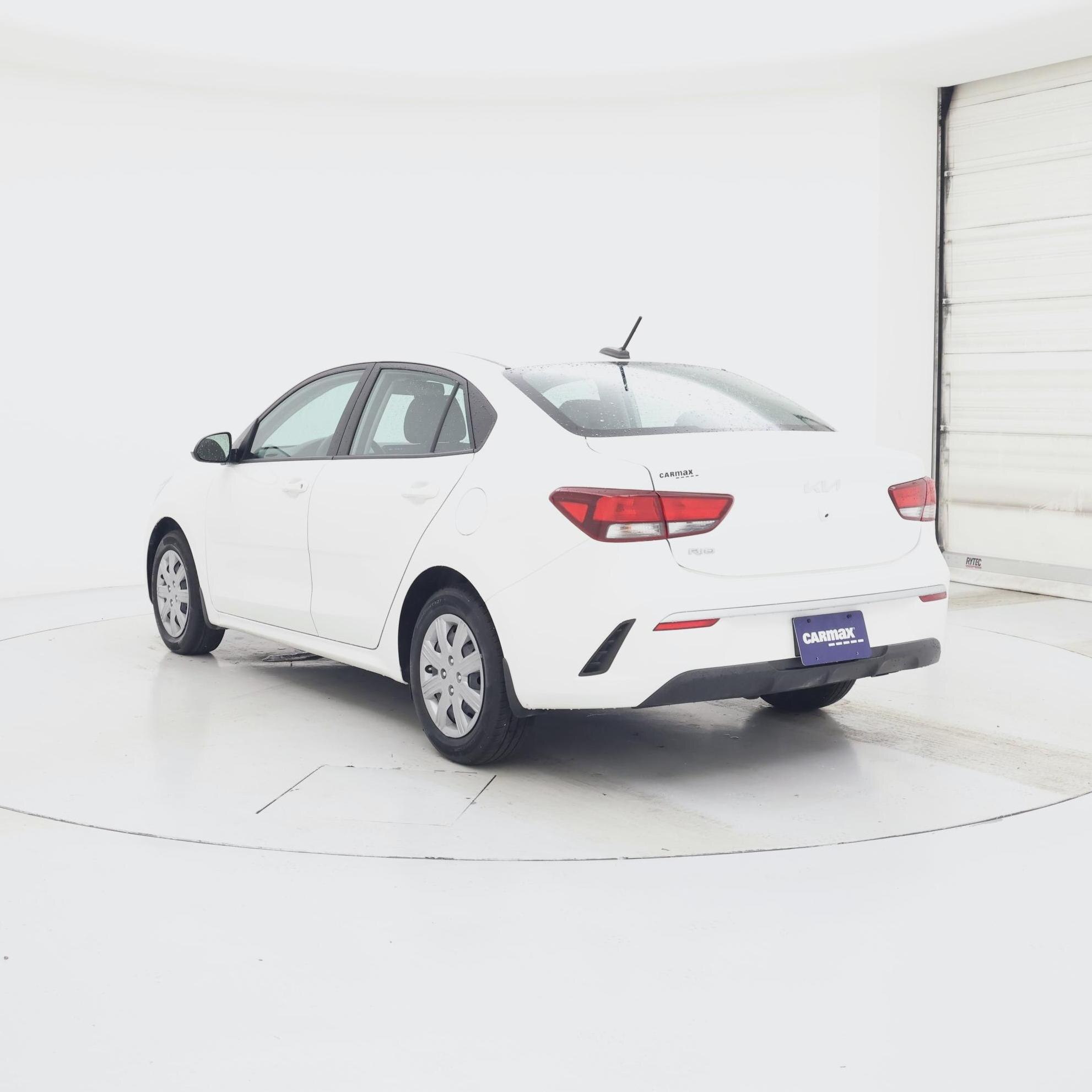 Thumbnail: 2023 Kia Rio - 2