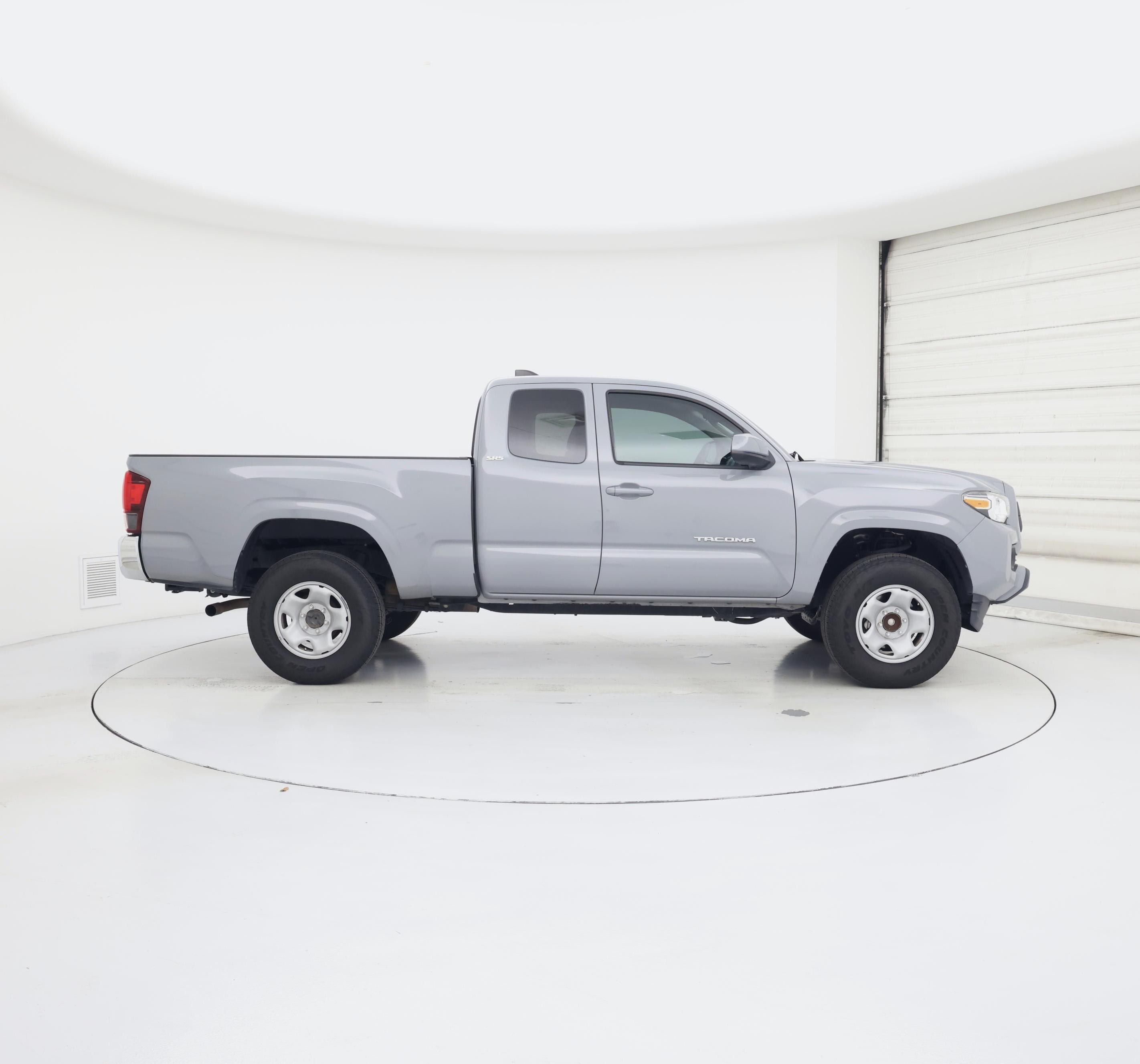 Thumbnail: 2021 Toyota Tacoma - 7