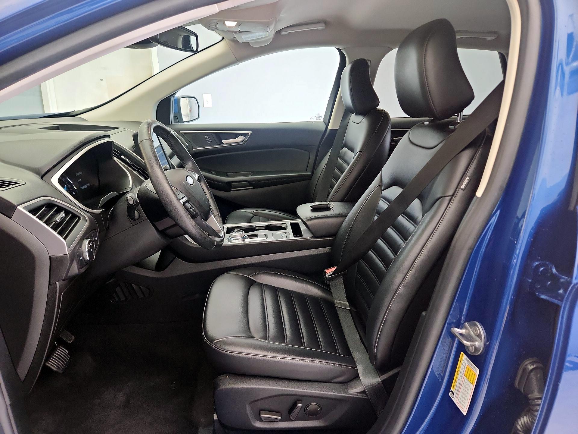 Thumbnail: 2021 Ford Edge - 11
