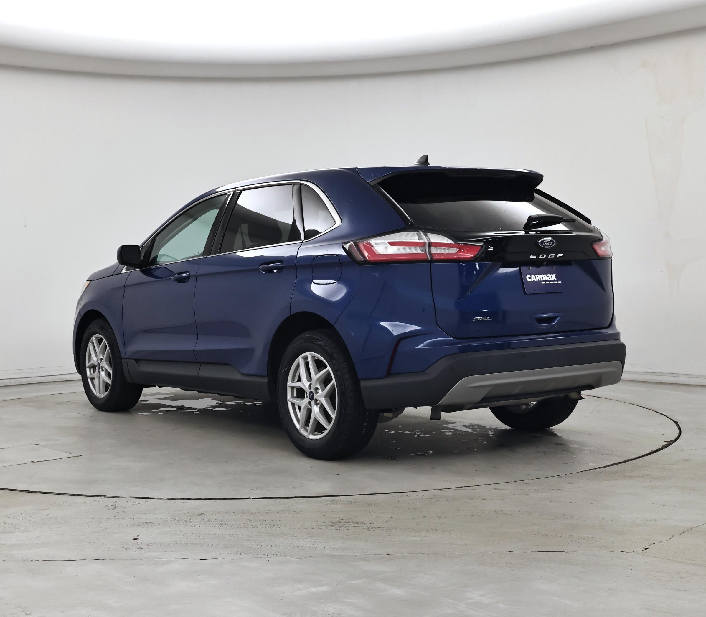 Thumbnail: 2021 Ford Edge - 2