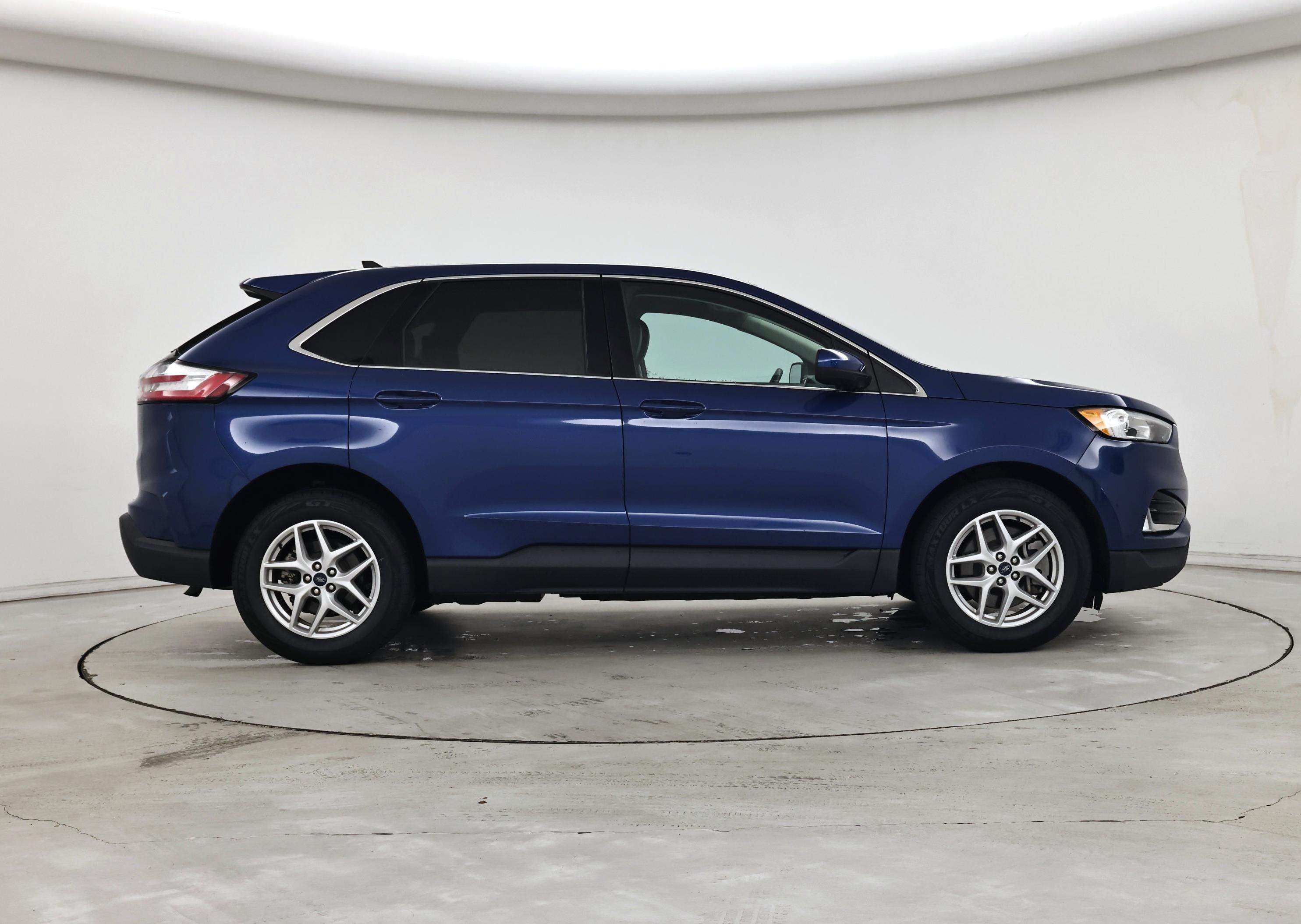 Thumbnail: 2021 Ford Edge - 7
