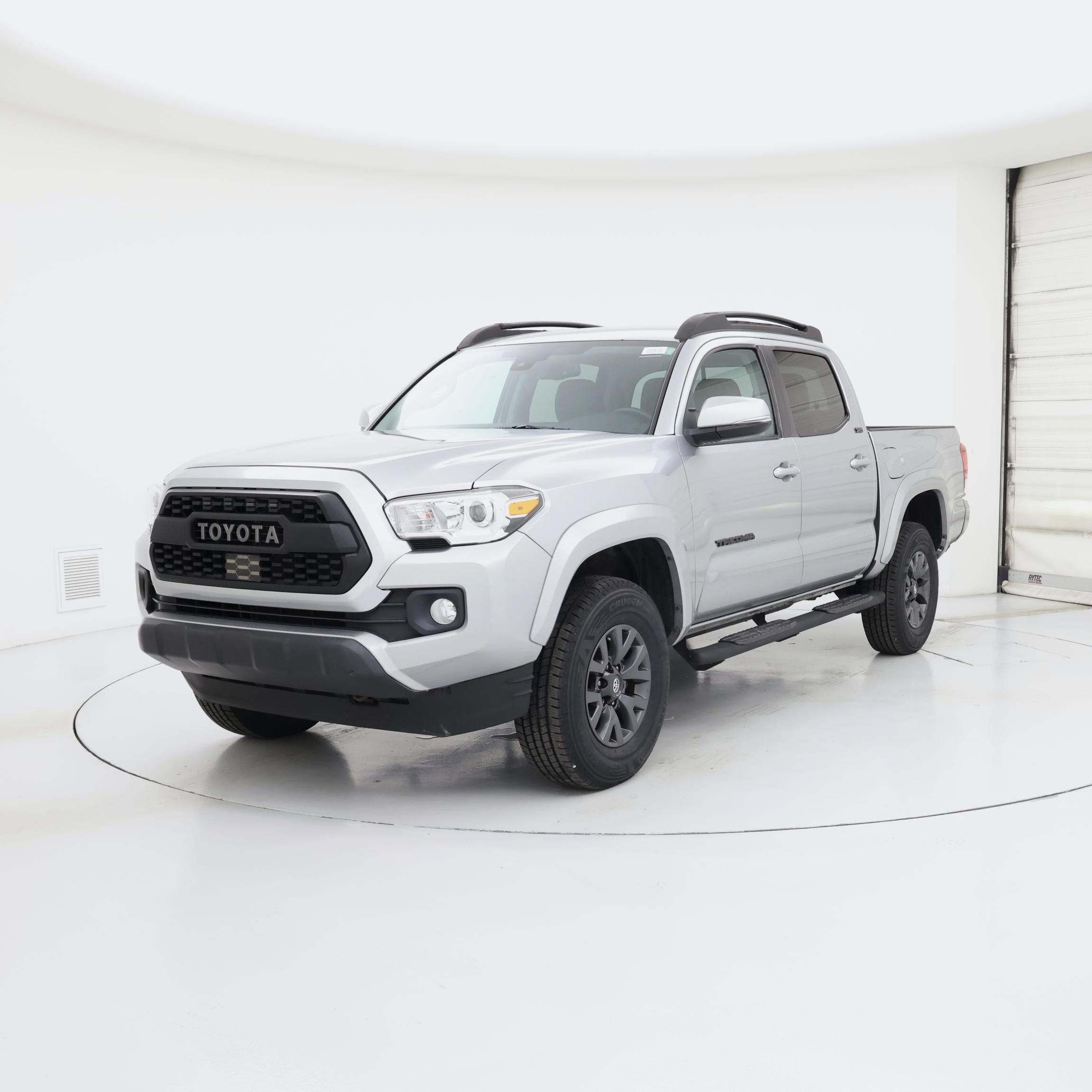 Thumbnail: 2023 Toyota Tacoma - 4