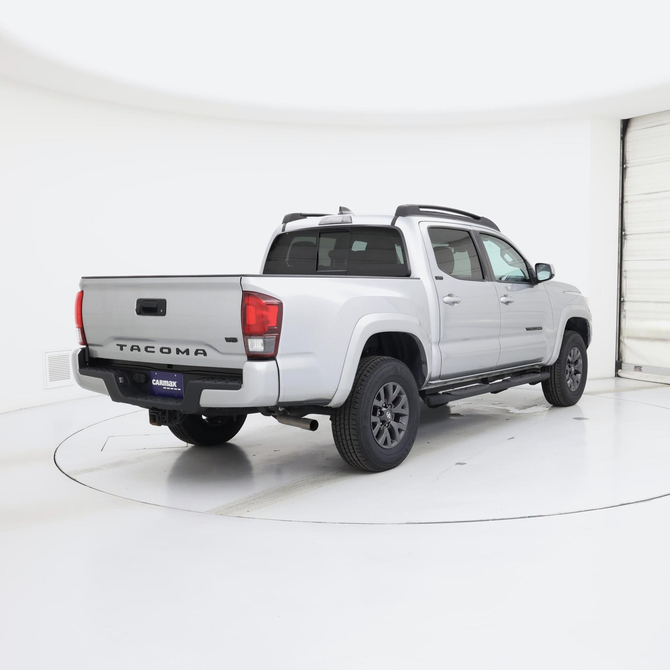 Thumbnail: 2023 Toyota Tacoma - 8