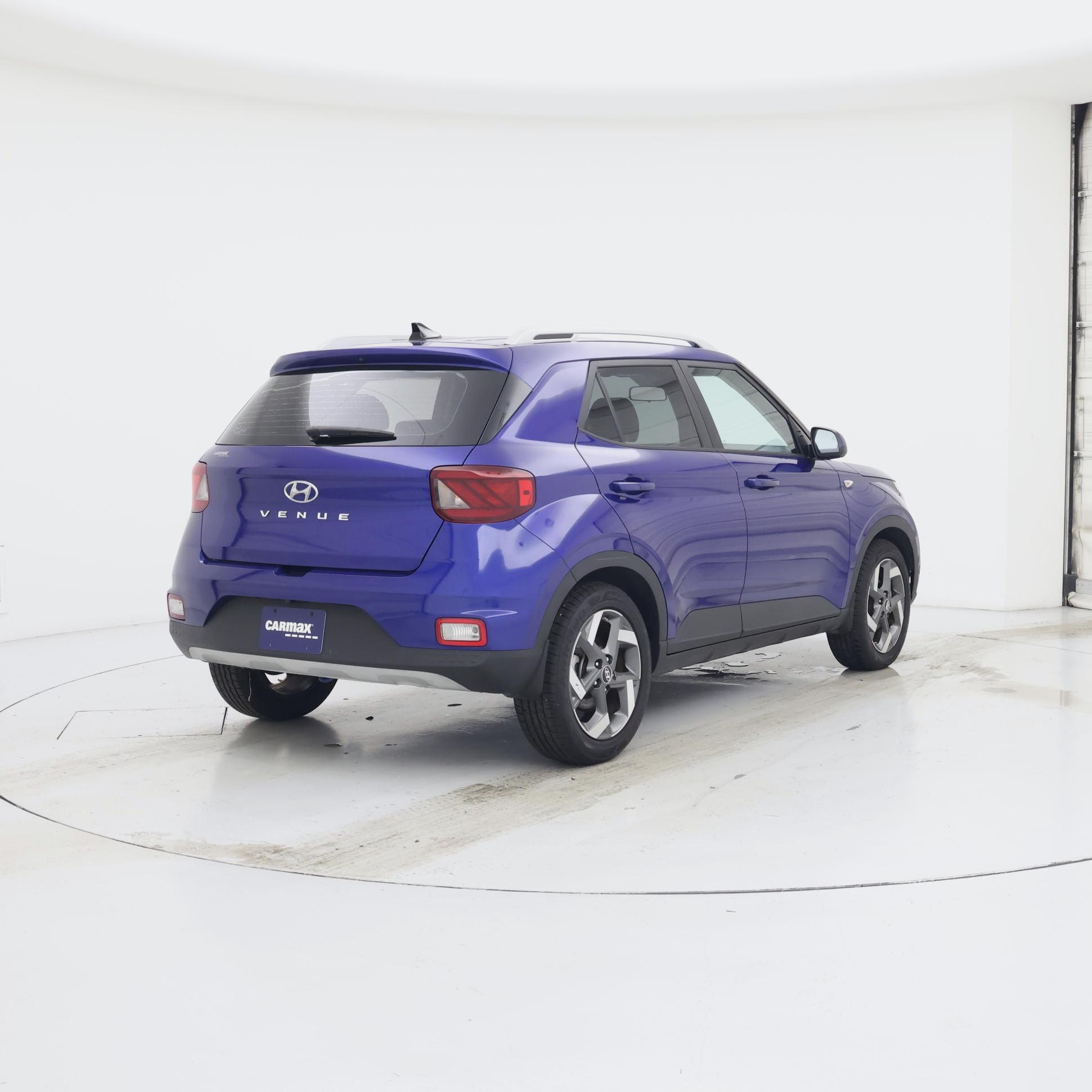 Thumbnail: 2022 Hyundai Venue - 8