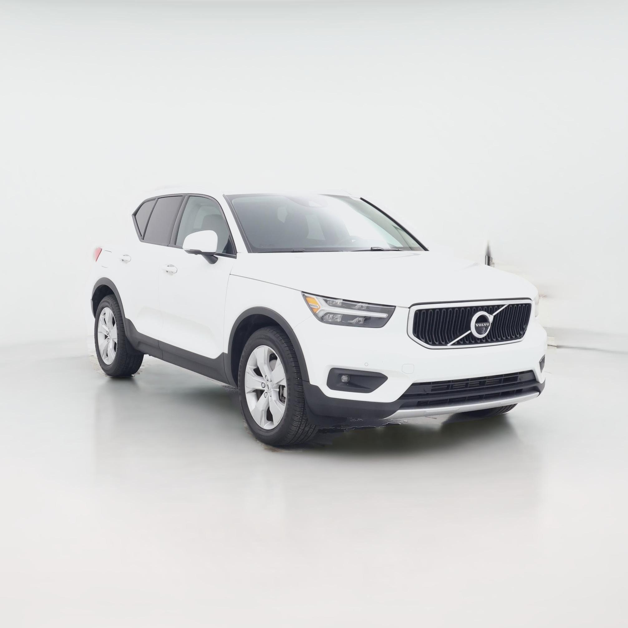 Thumbnail: 2022 Volvo XC40 - 1