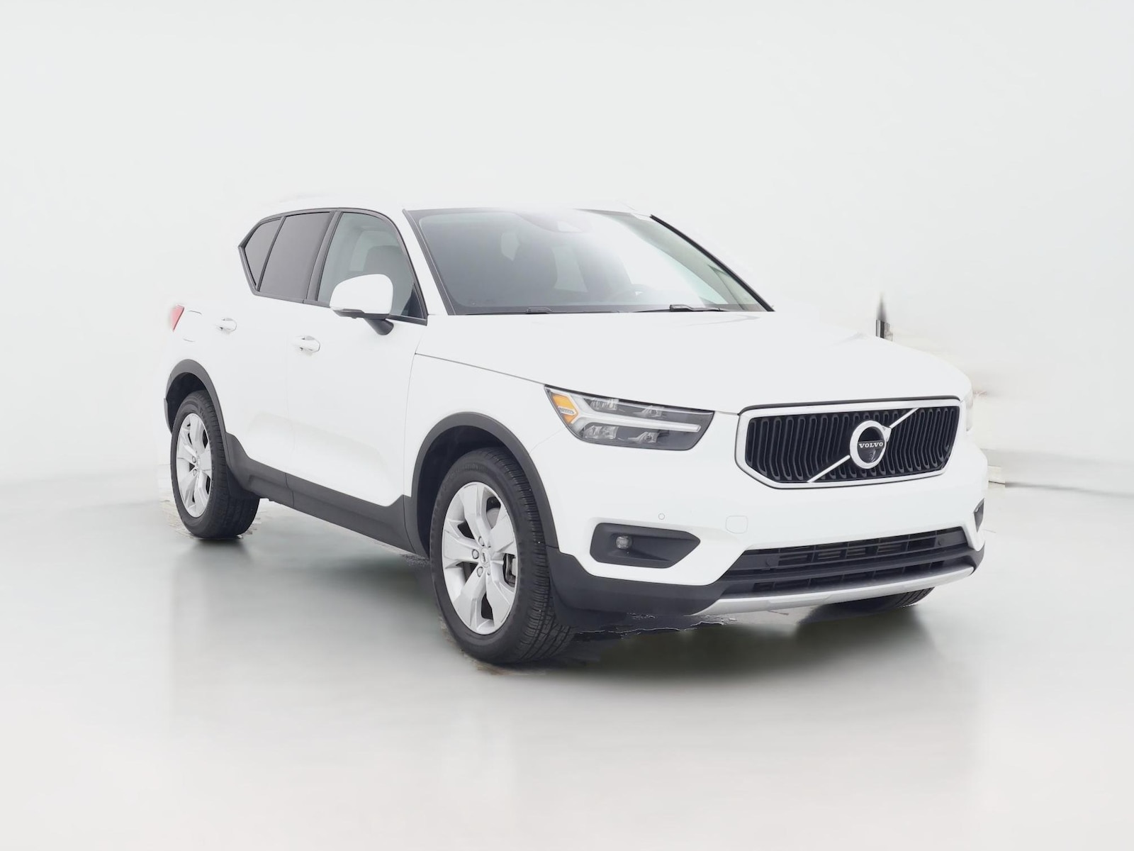 2022 Volvo XC40