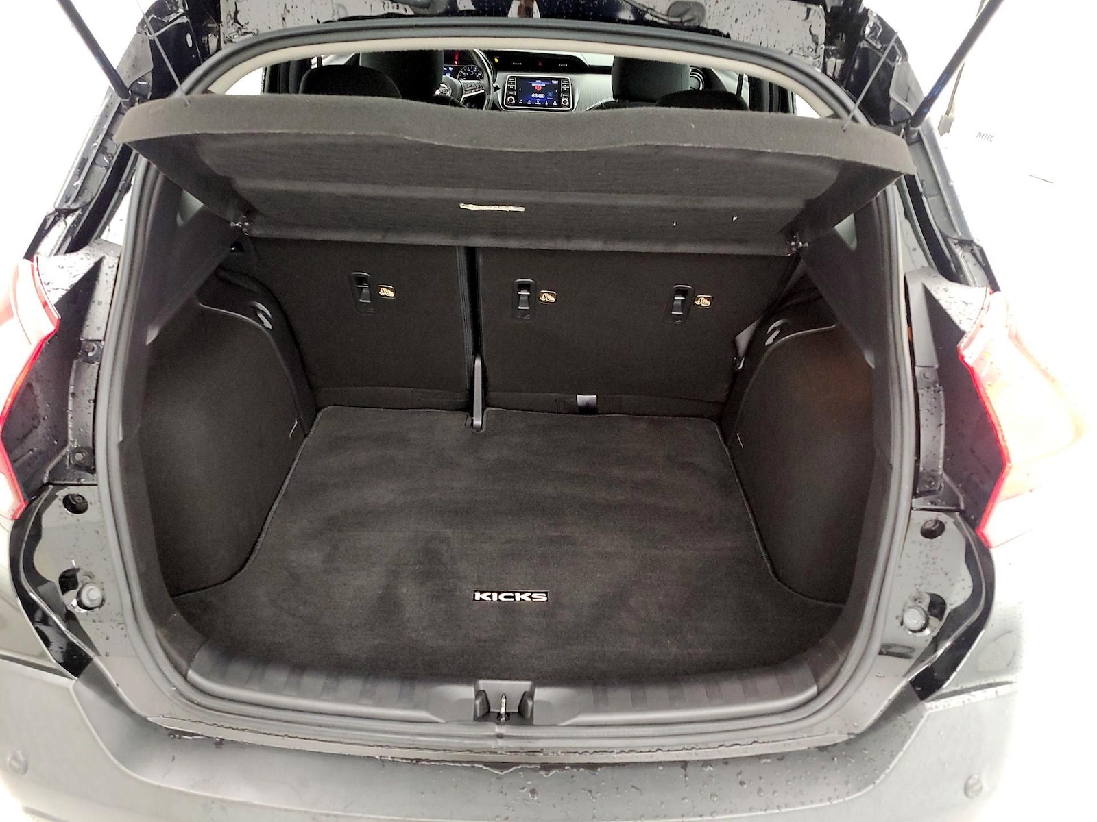 2020 Nissan Kicks SV - Photo 19
