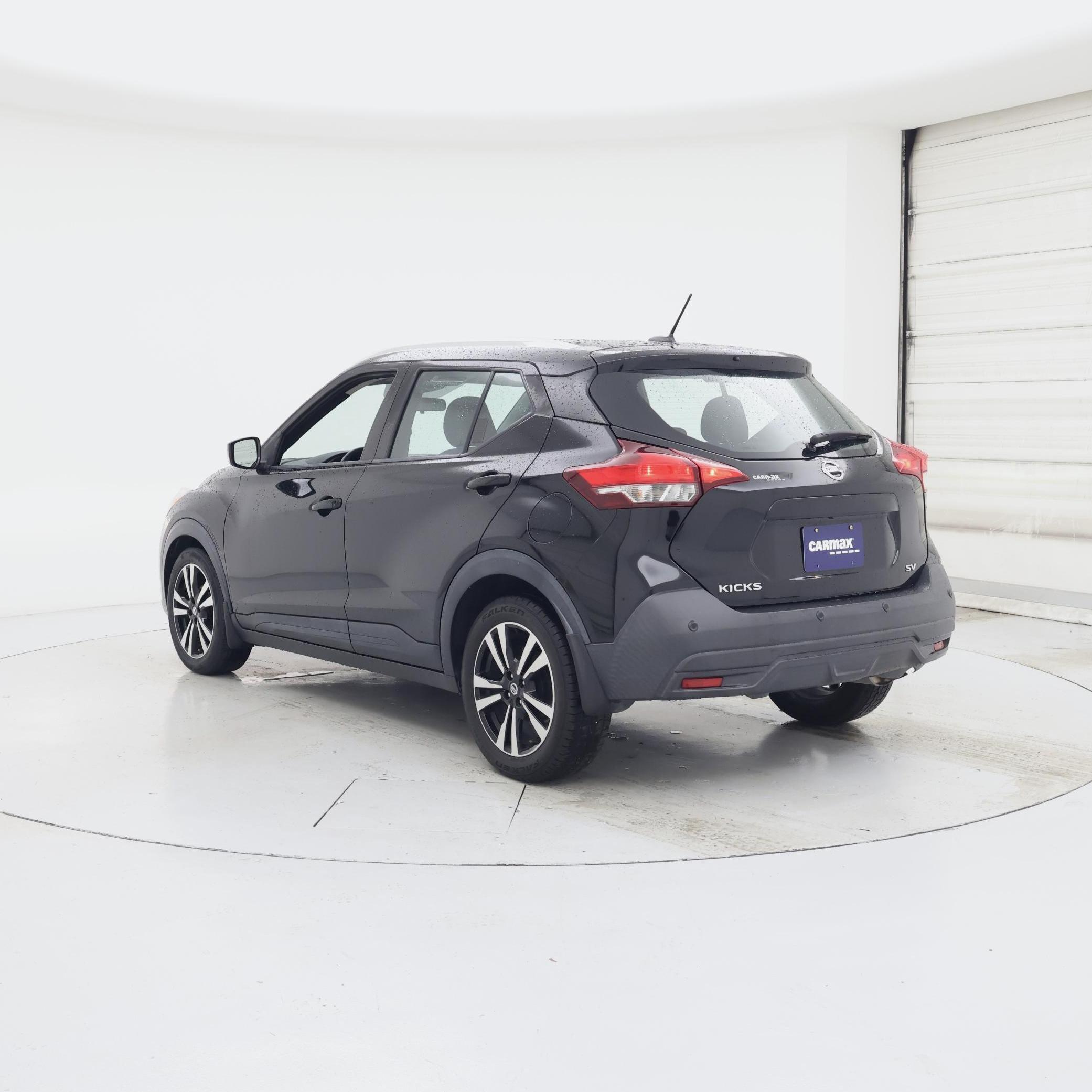 Thumbnail: 2020 Nissan Kicks - 2