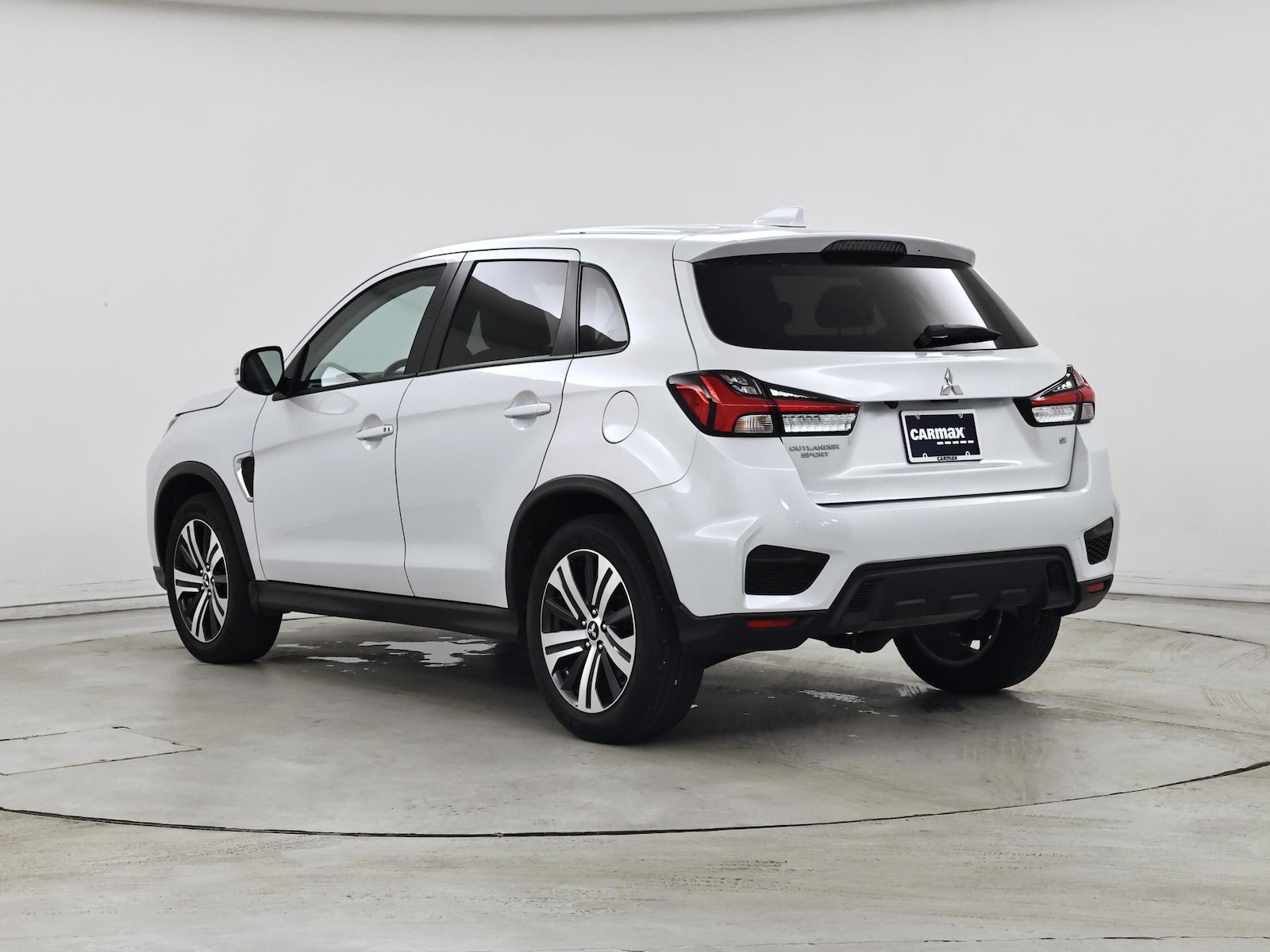 2025 Mitsubishi Outlander Sport SE - Photo 3