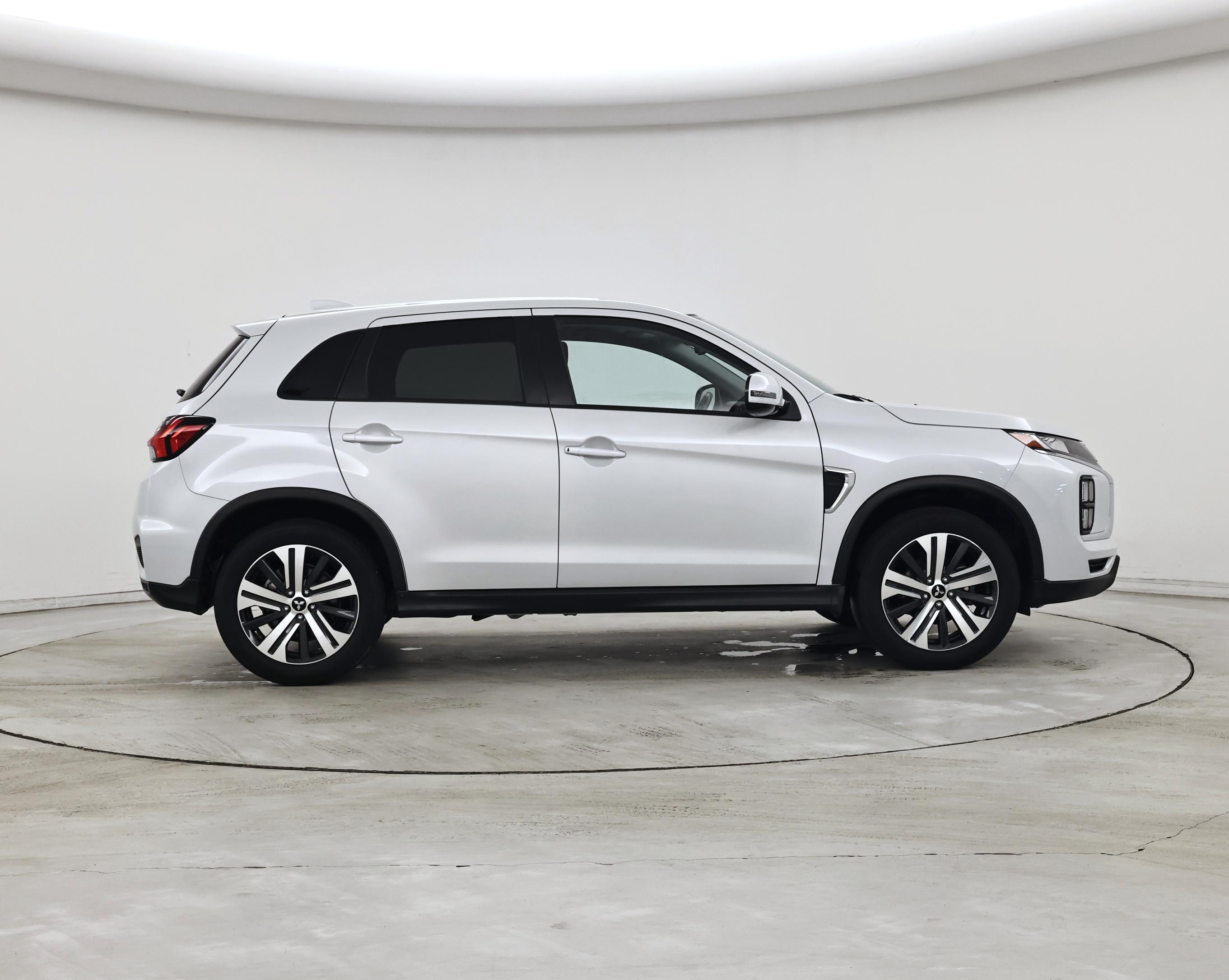 Thumbnail: 2025 Mitsubishi Outlander Sport - 7