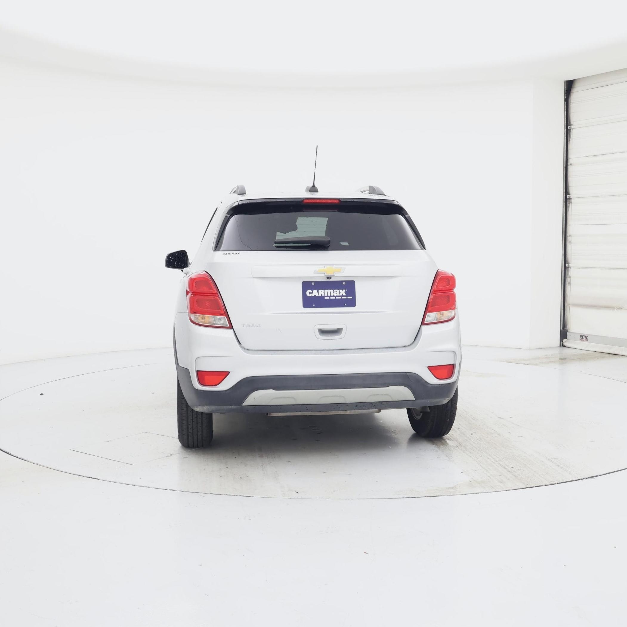 Thumbnail: 2022 Chevrolet Trax - 6