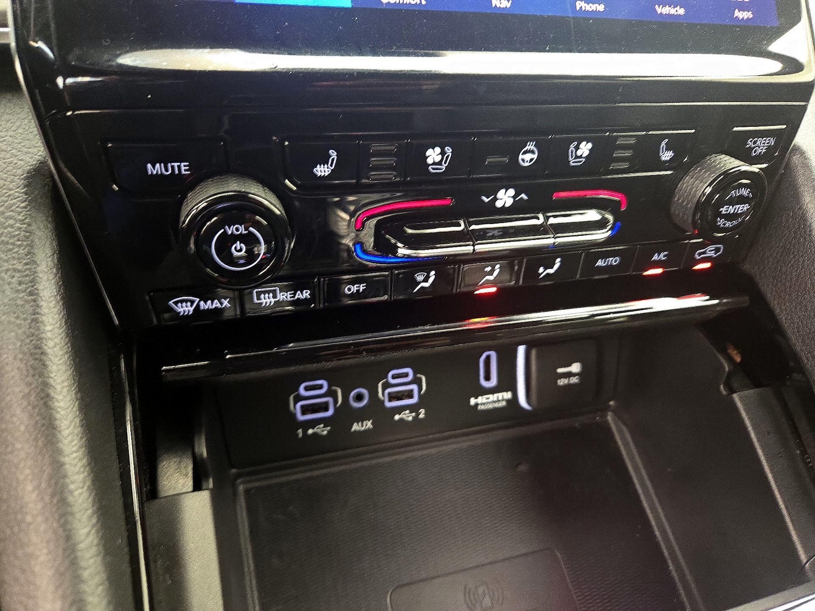 2023 Jeep Grand Cherokee Overland - Photo 18