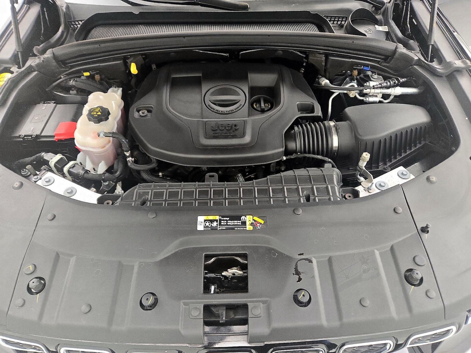 2023 Jeep Grand Cherokee Overland - Photo 24