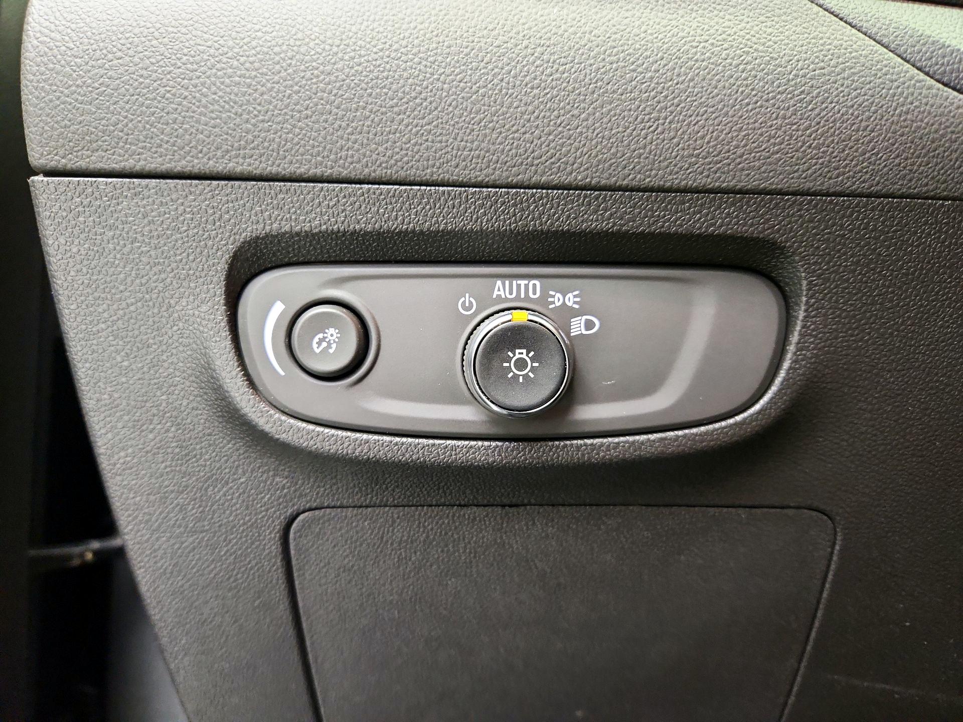 Thumbnail: 2025 Buick Encore GX - 13