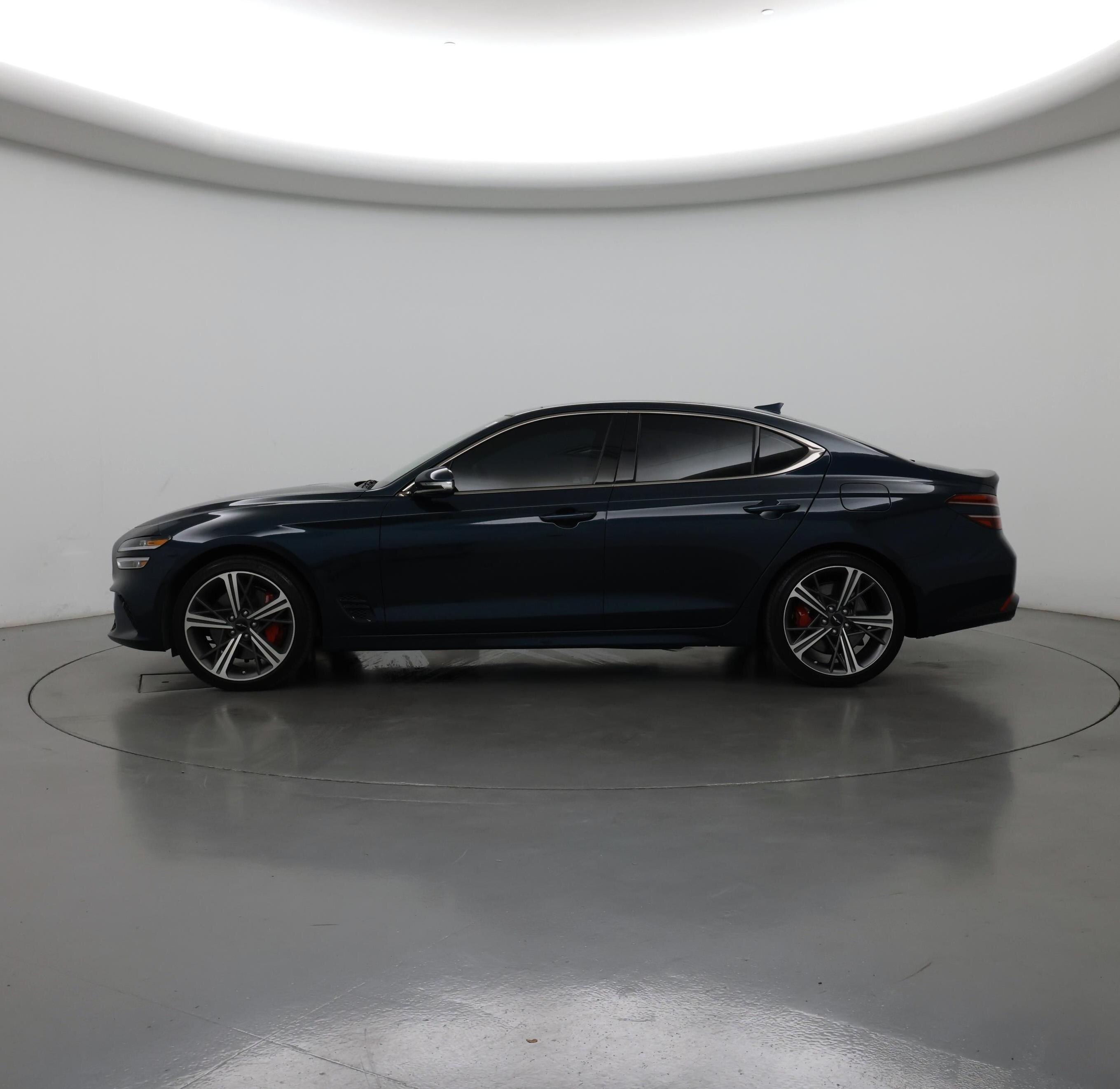 Thumbnail: 2025 Genesis G70 - 3