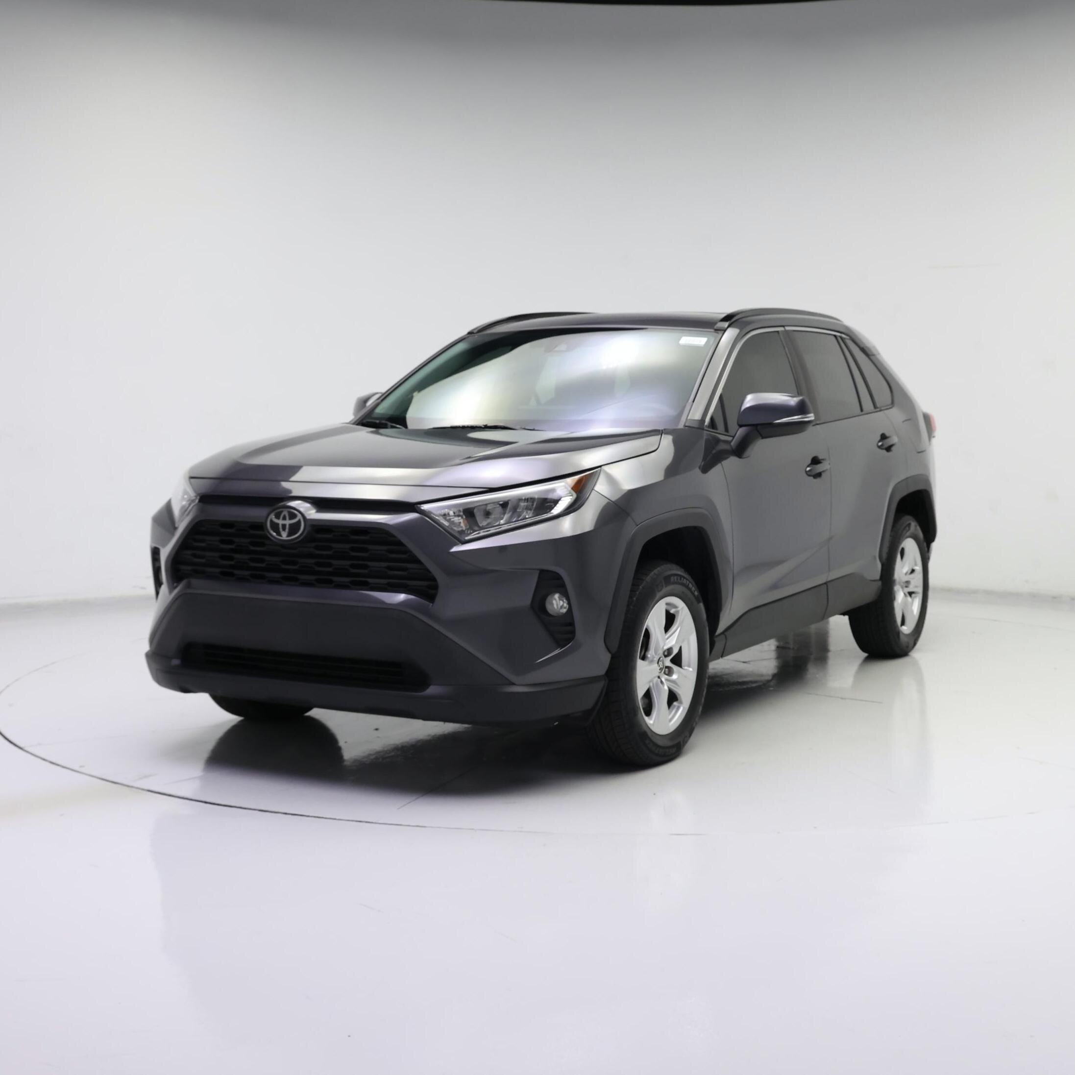 Thumbnail: 2021 Toyota RAV4 - 4