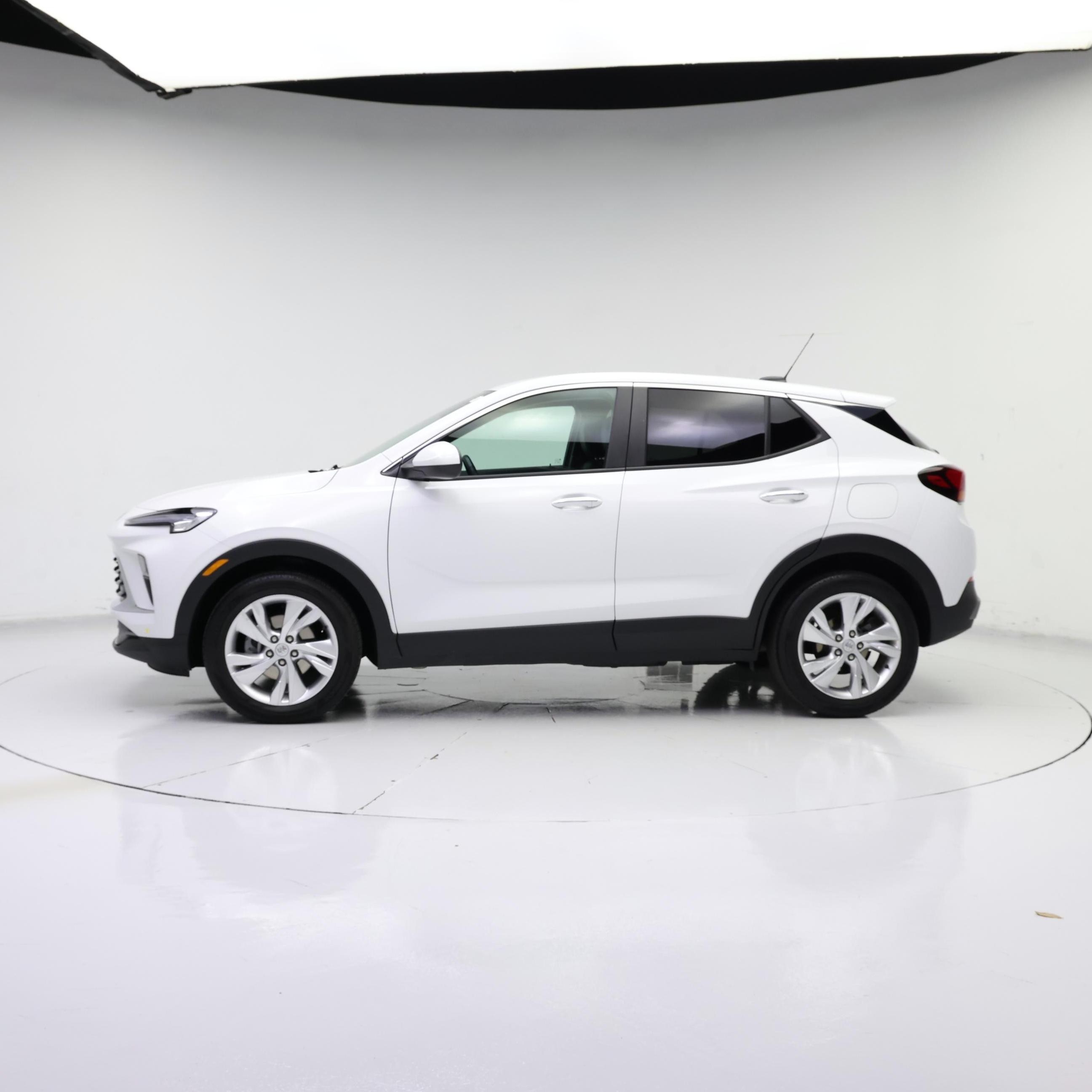 Thumbnail: 2025 Buick Encore GX - 3