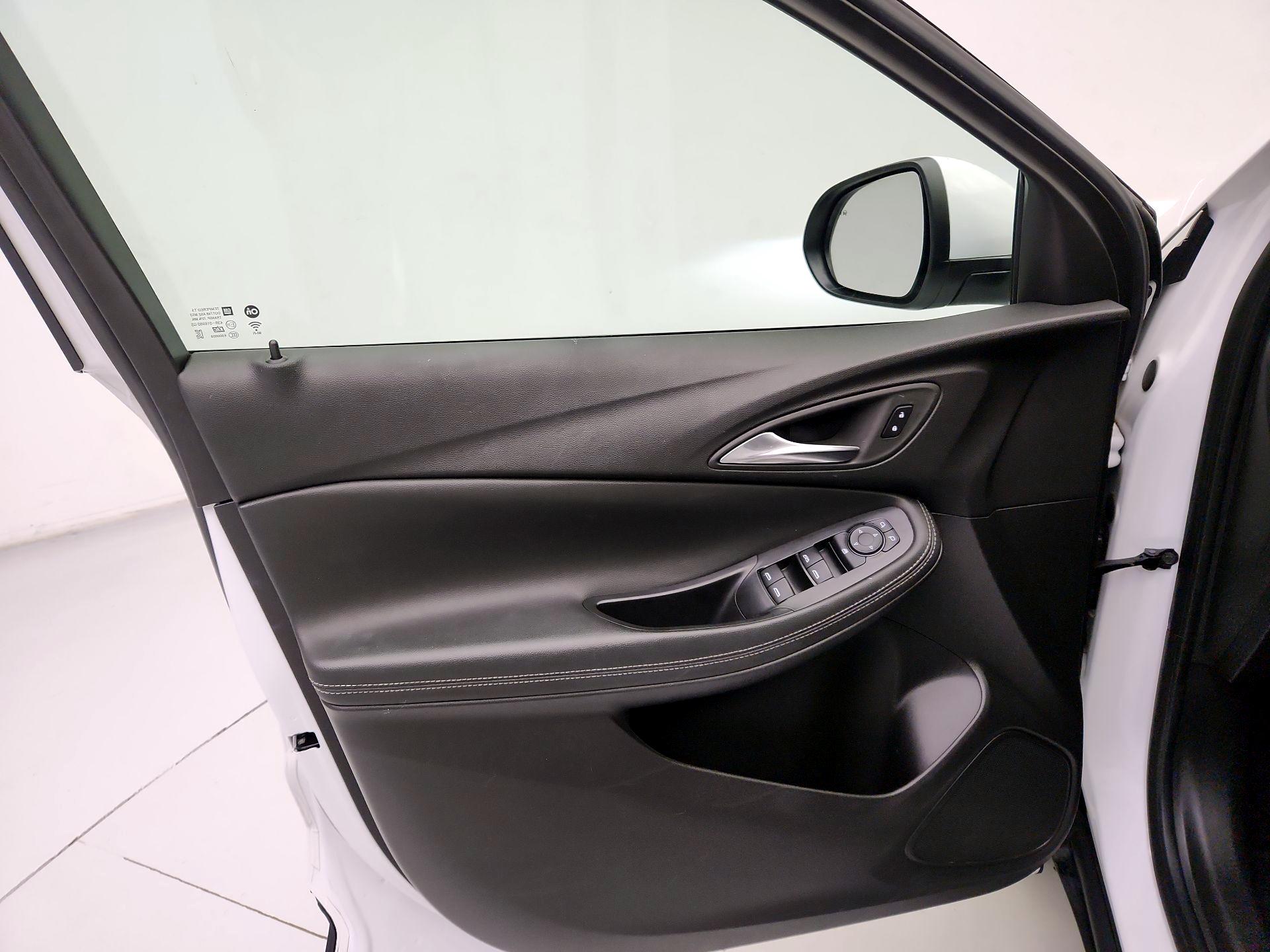 Thumbnail: 2025 Buick Encore GX - 12