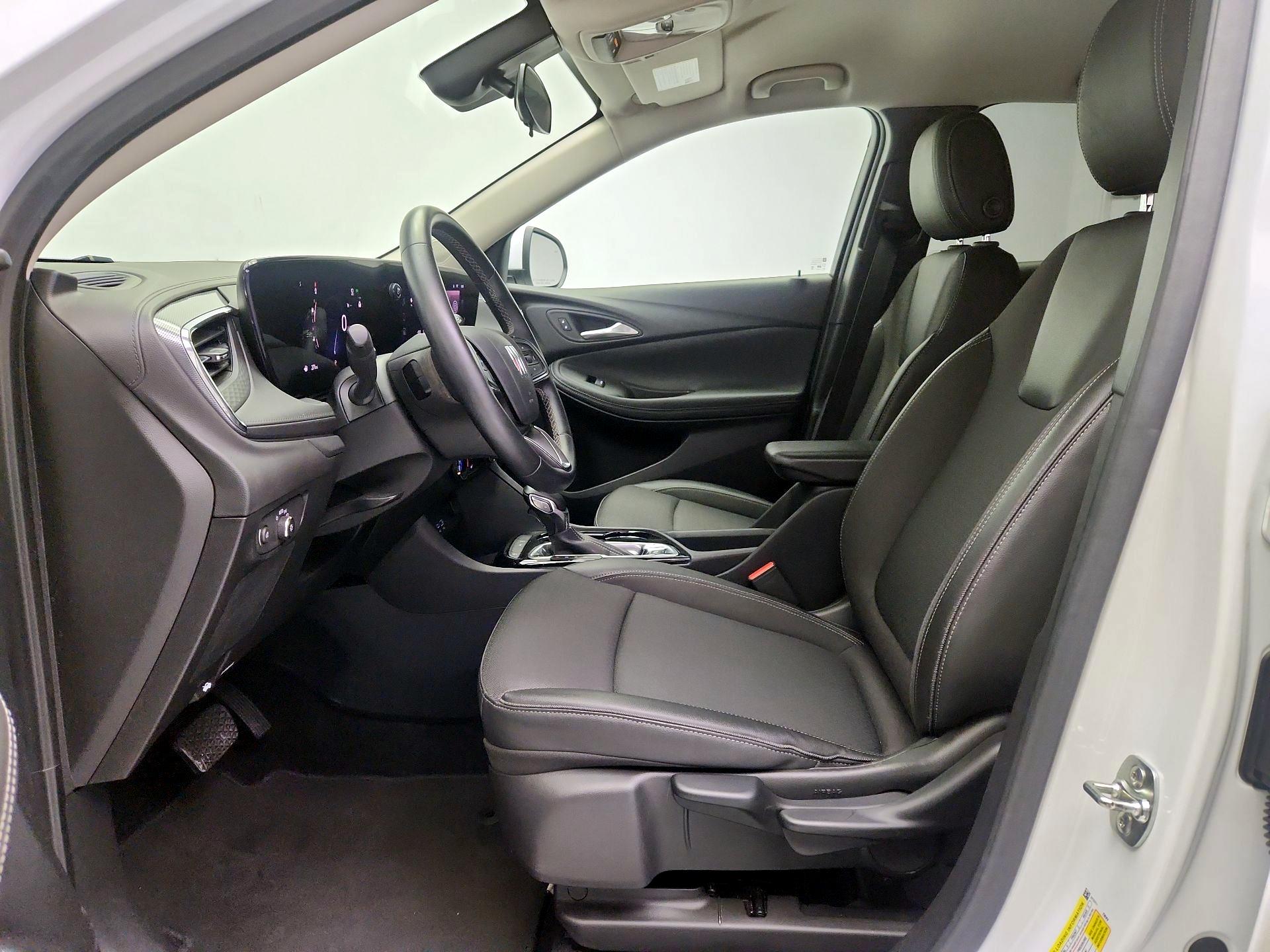 Thumbnail: 2025 Buick Encore GX - 11