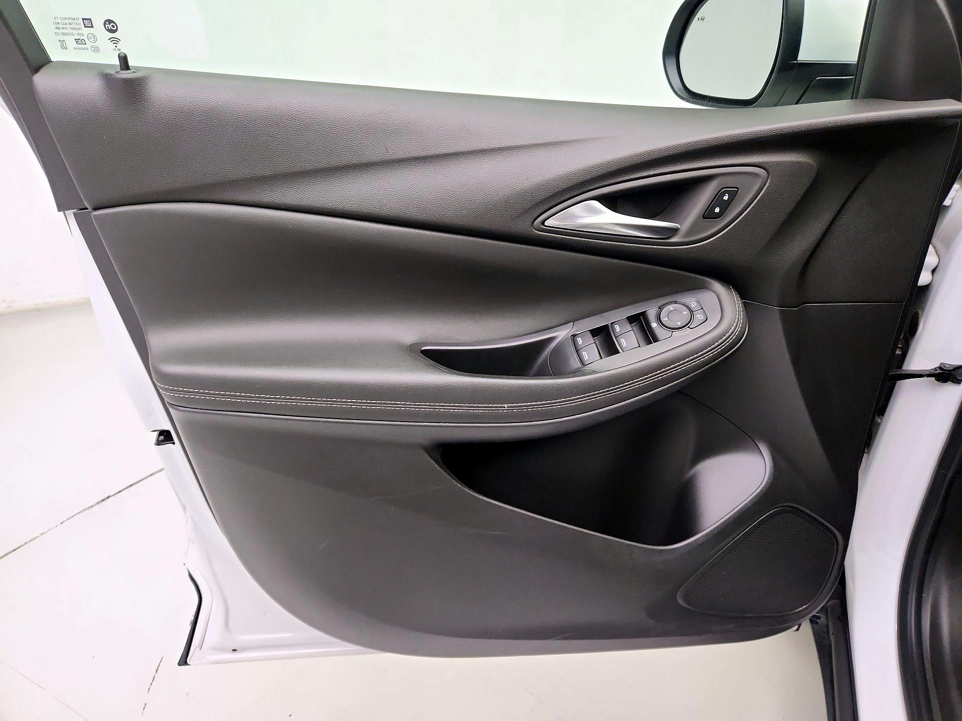 Thumbnail: 2025 Buick Encore GX - 12