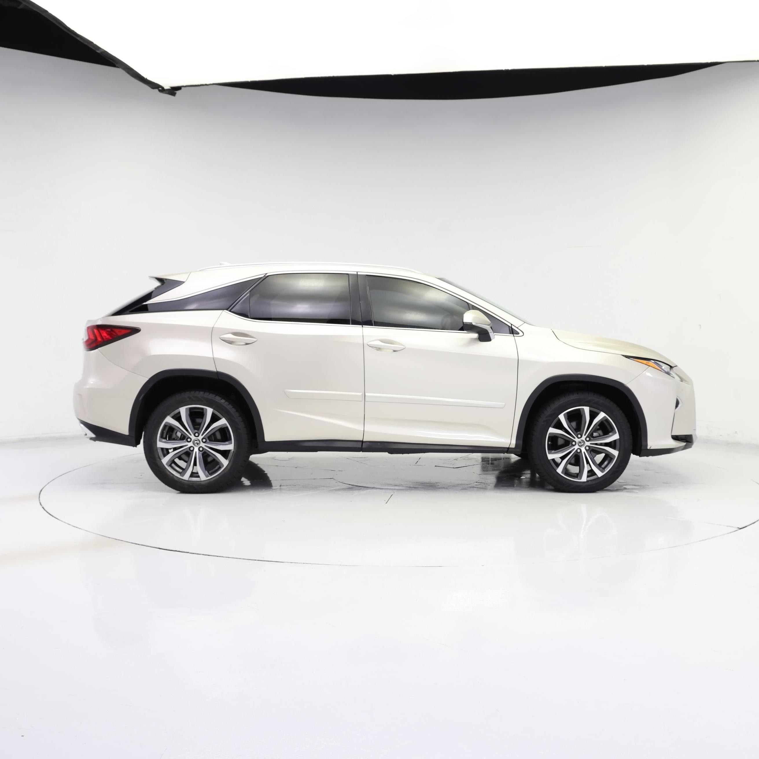 Thumbnail: 2018 Lexus RX - 7