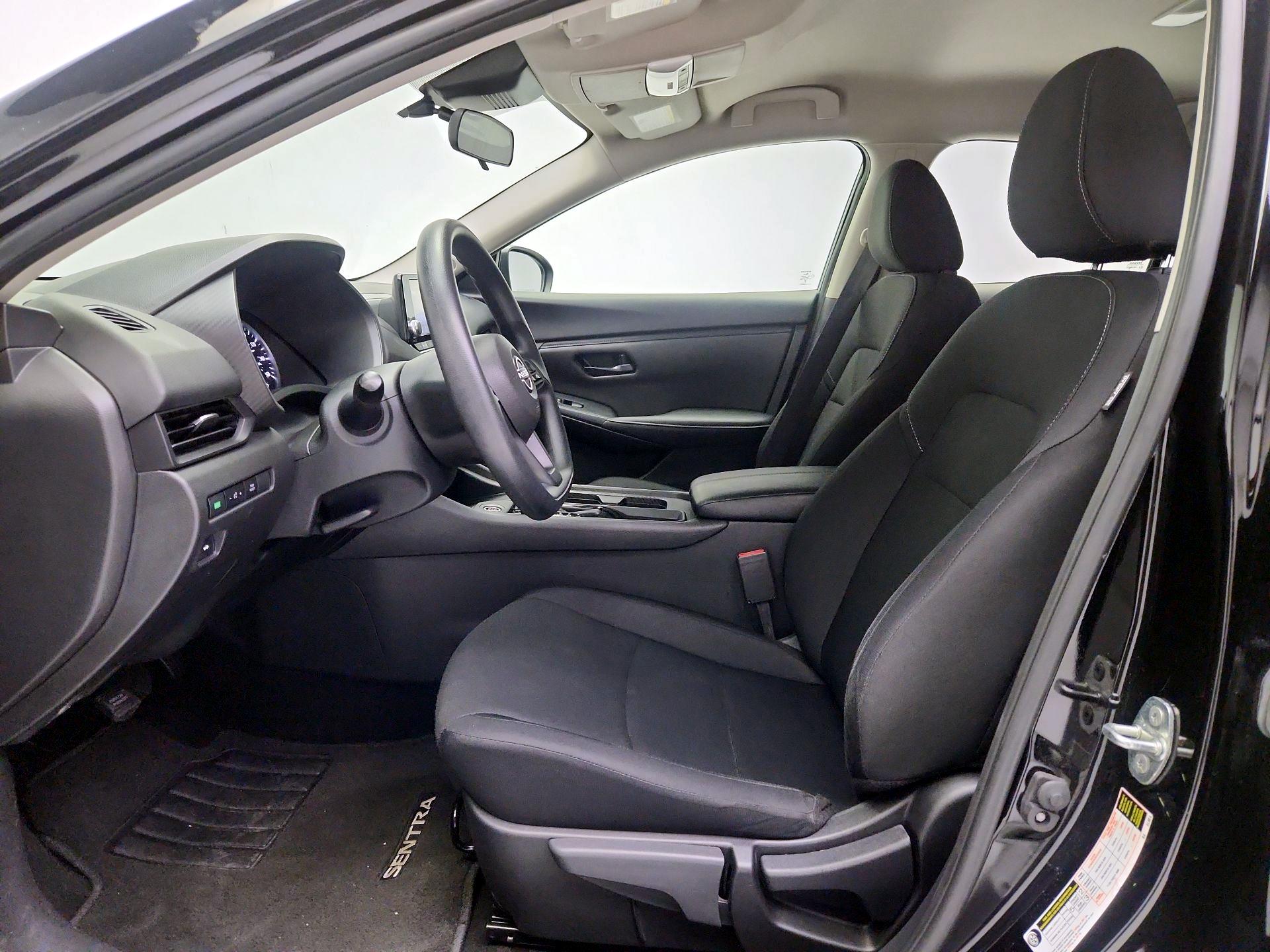 Thumbnail: 2025 Nissan Sentra - 11