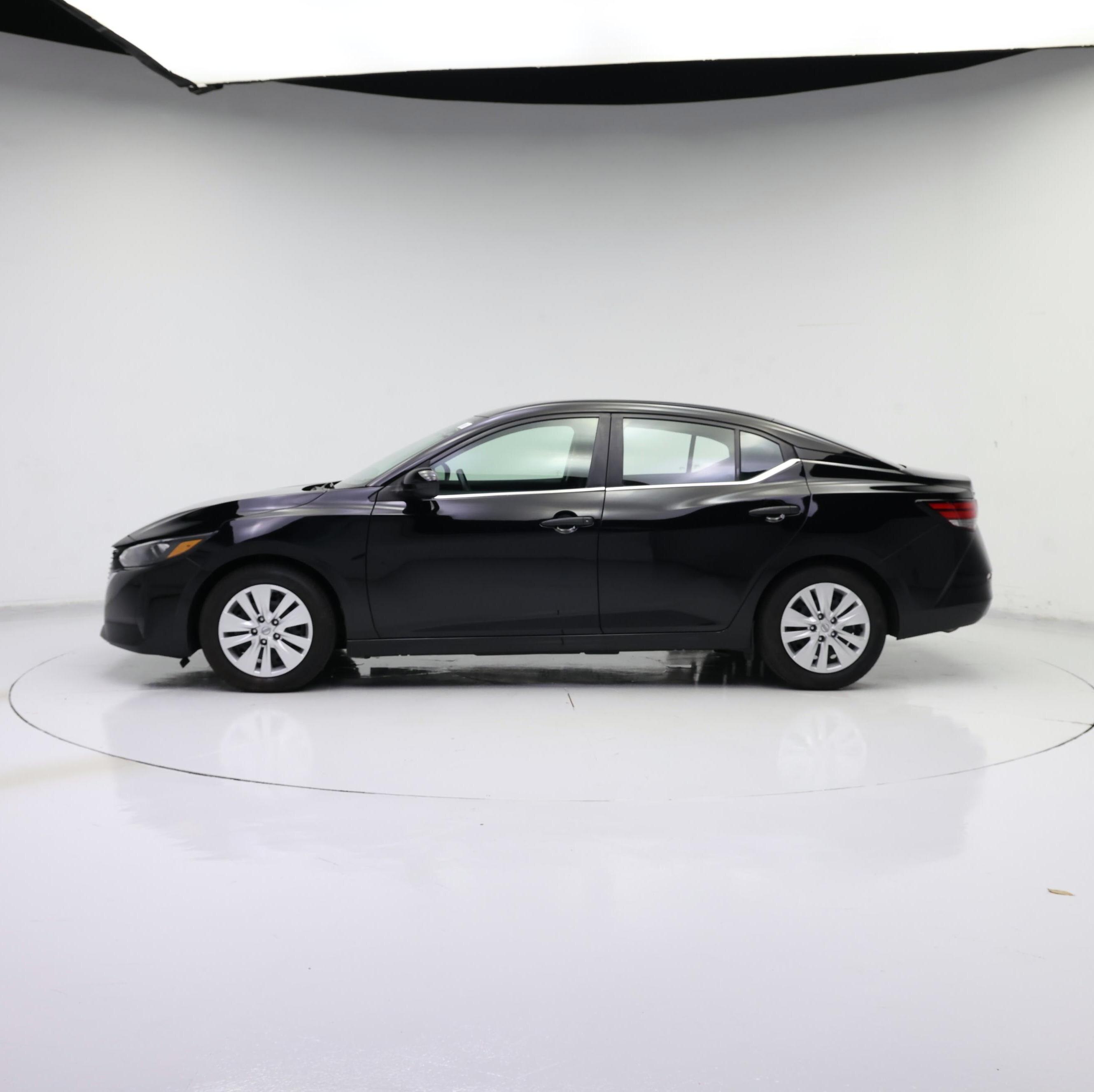 Thumbnail: 2025 Nissan Sentra - 3
