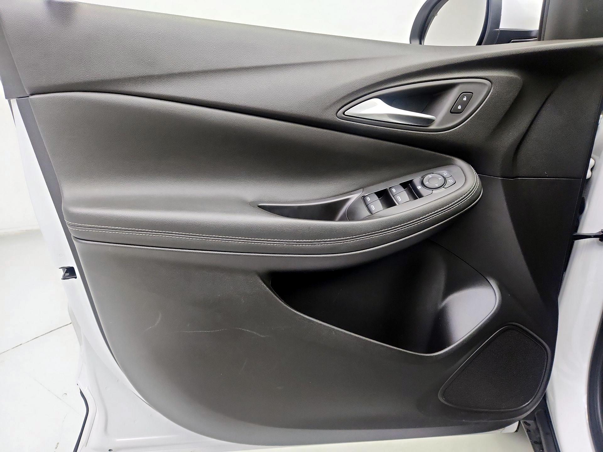 Thumbnail: 2025 Buick Encore GX - 12