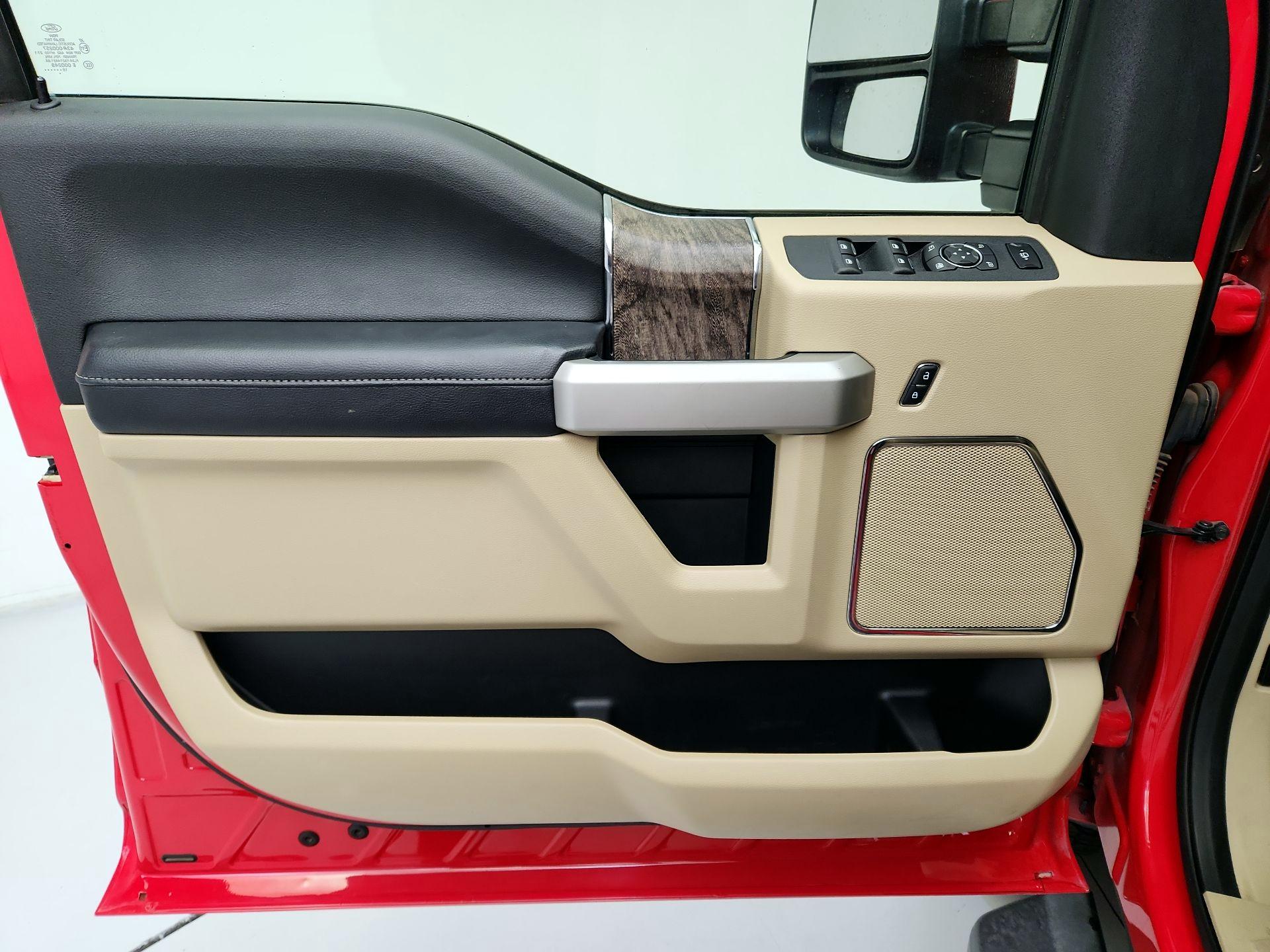 Thumbnail: 2019 Ford F-250 - 12