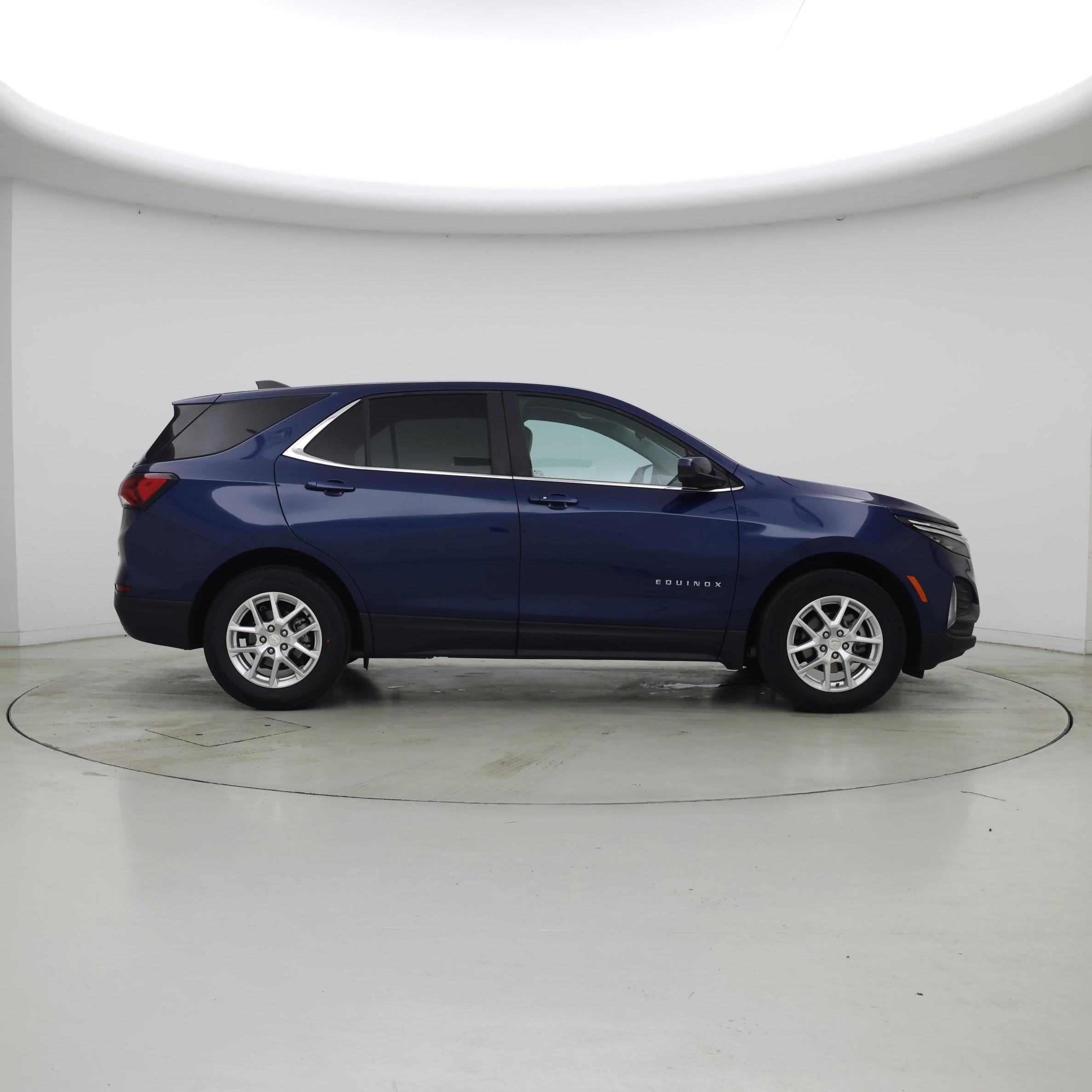 Thumbnail: 2022 Chevrolet Equinox - 7