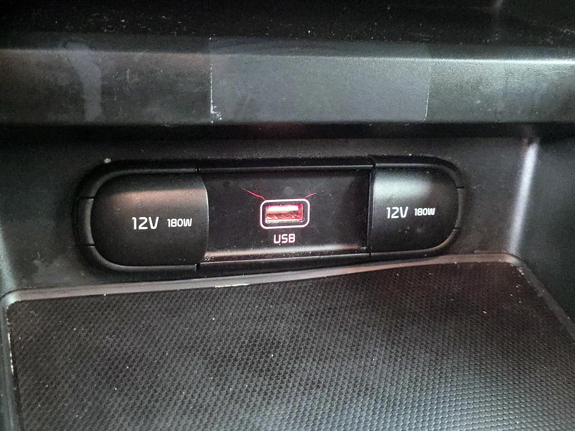 Thumbnail: 2022 Kia Soul - 18