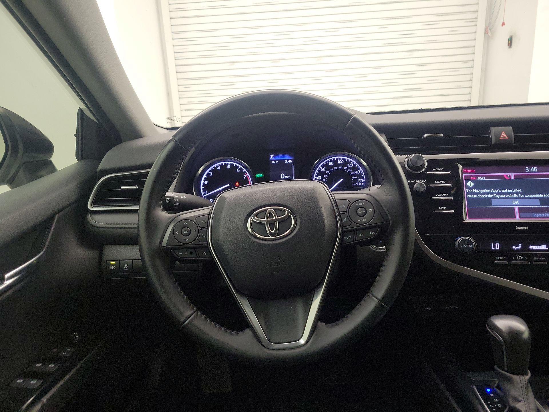 Thumbnail: 2020 Toyota Camry - 10