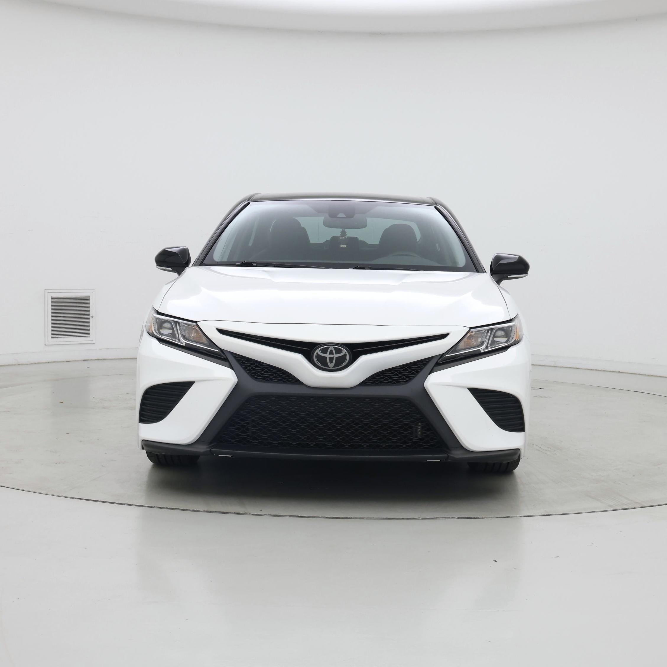 Thumbnail: 2020 Toyota Camry - 5