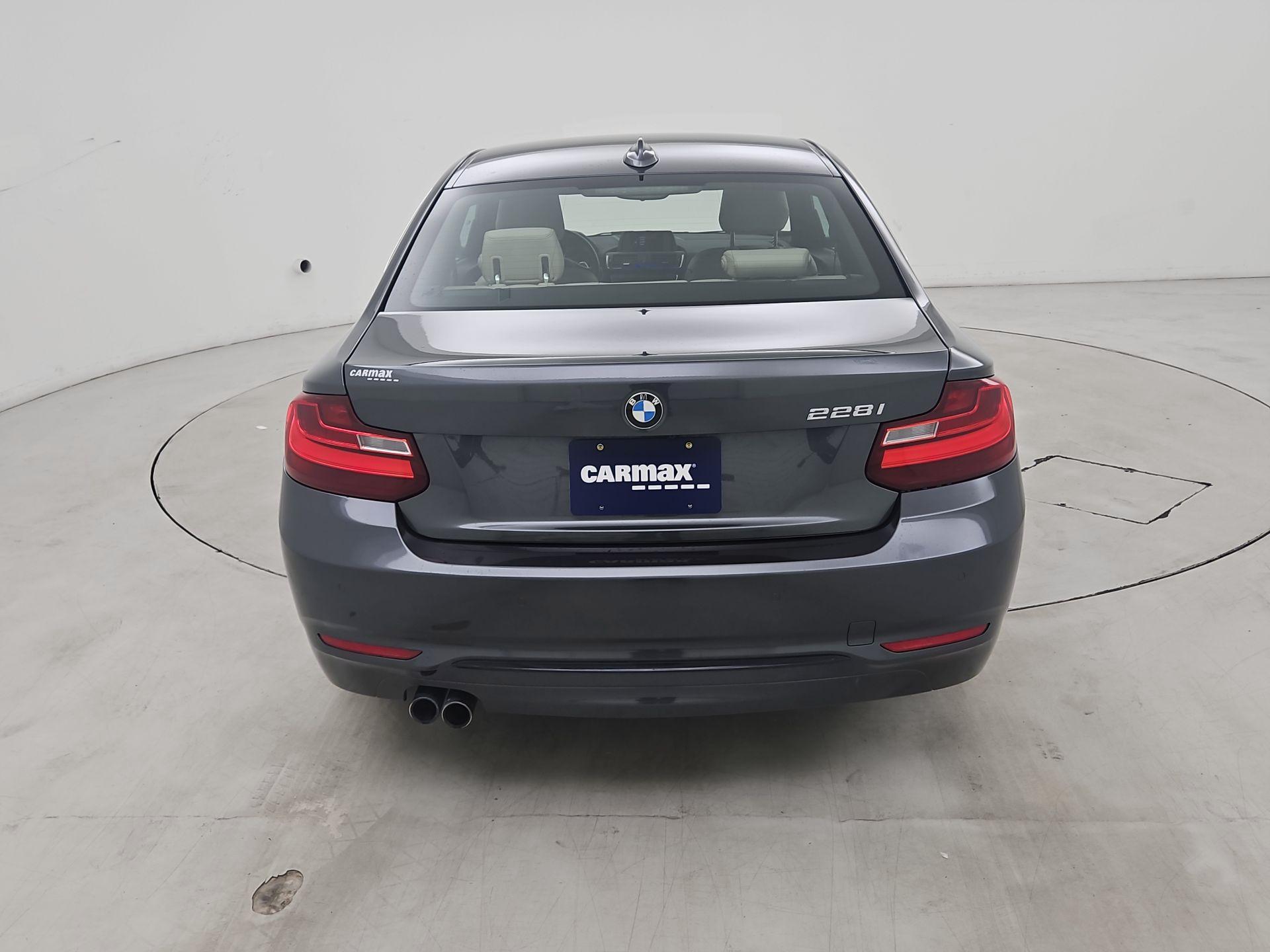 Thumbnail: 2016 BMW 2 Series - 6