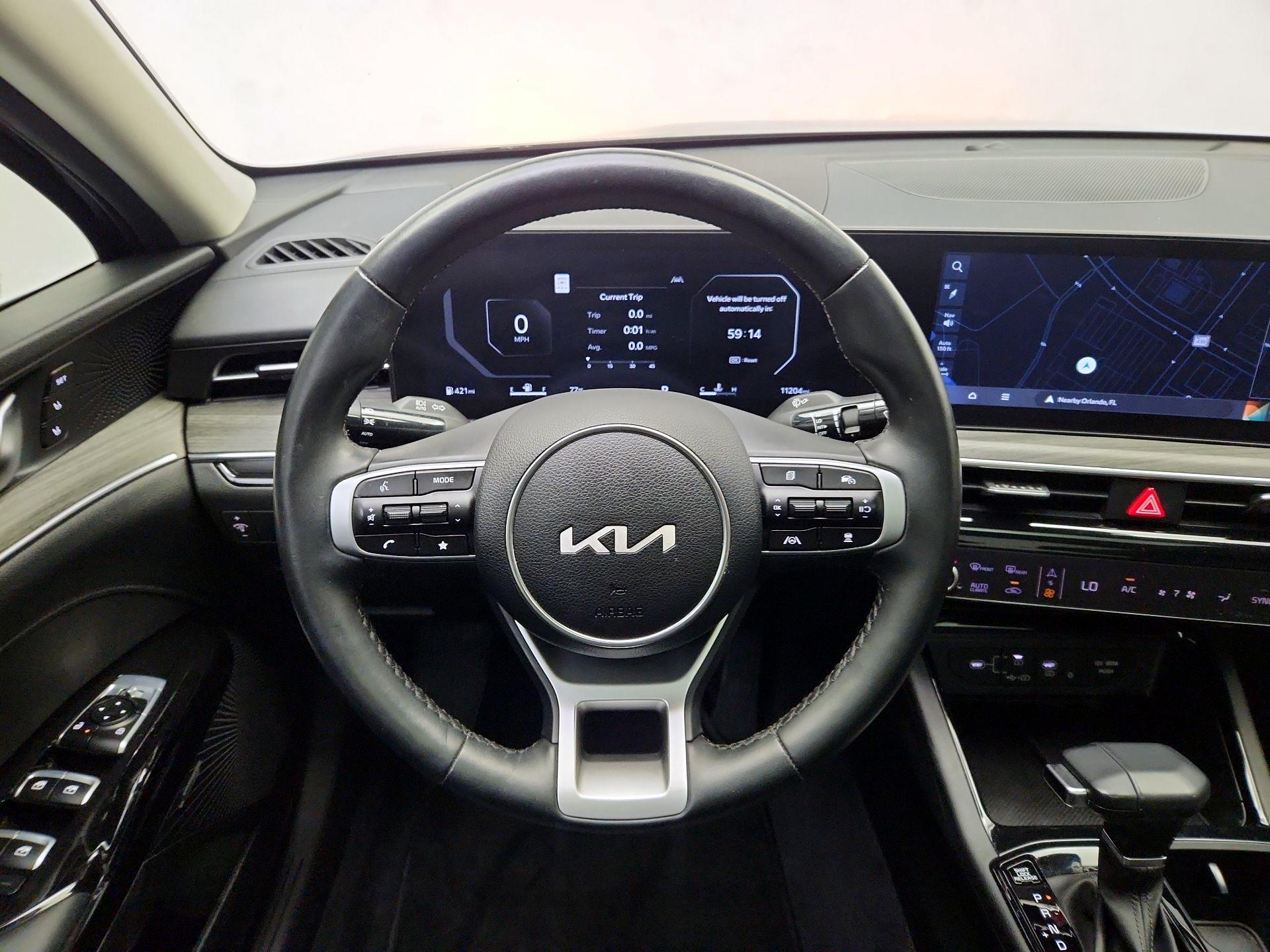 Thumbnail: 2025 Kia K5 - 10
