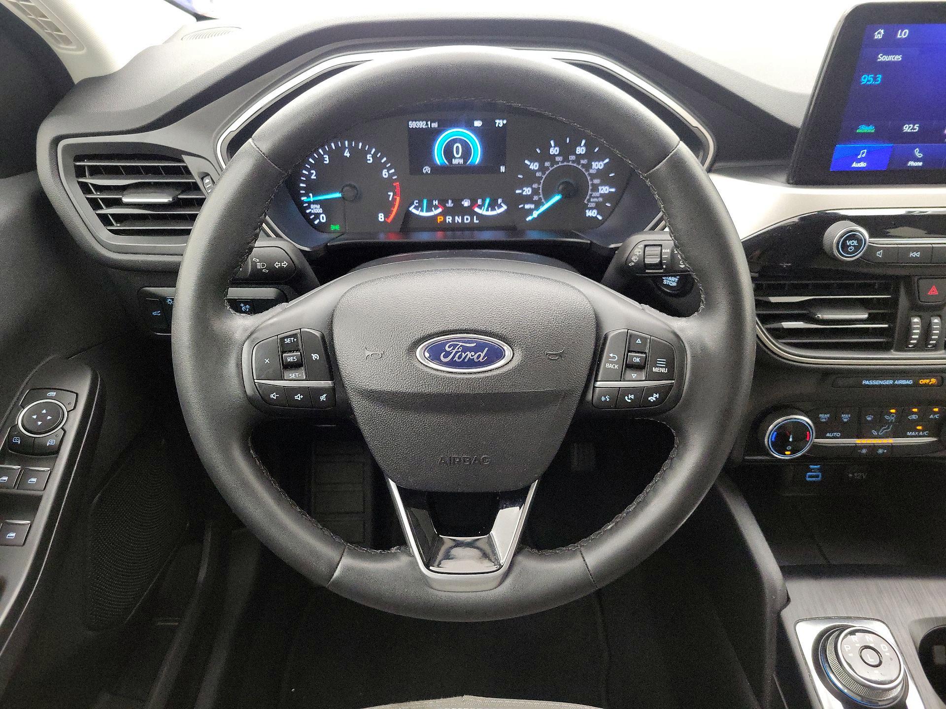 Thumbnail: 2022 Ford Escape - 10