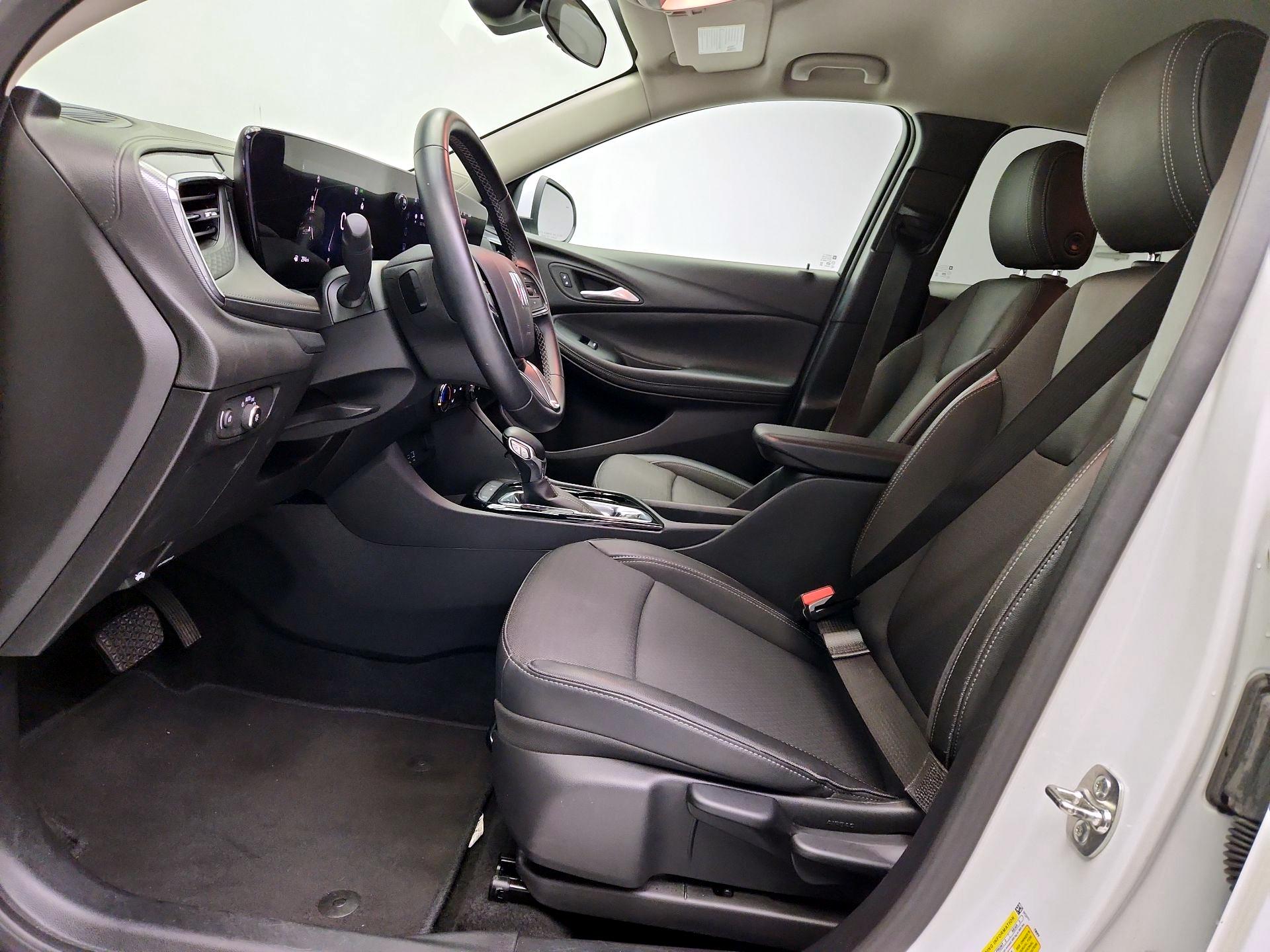 Thumbnail: 2025 Buick Encore GX - 11