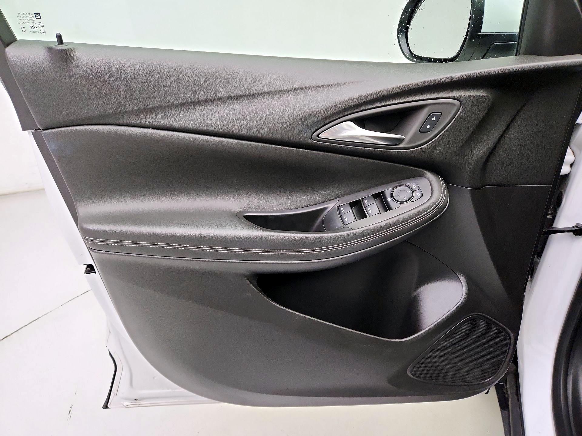 Thumbnail: 2025 Buick Encore GX - 12