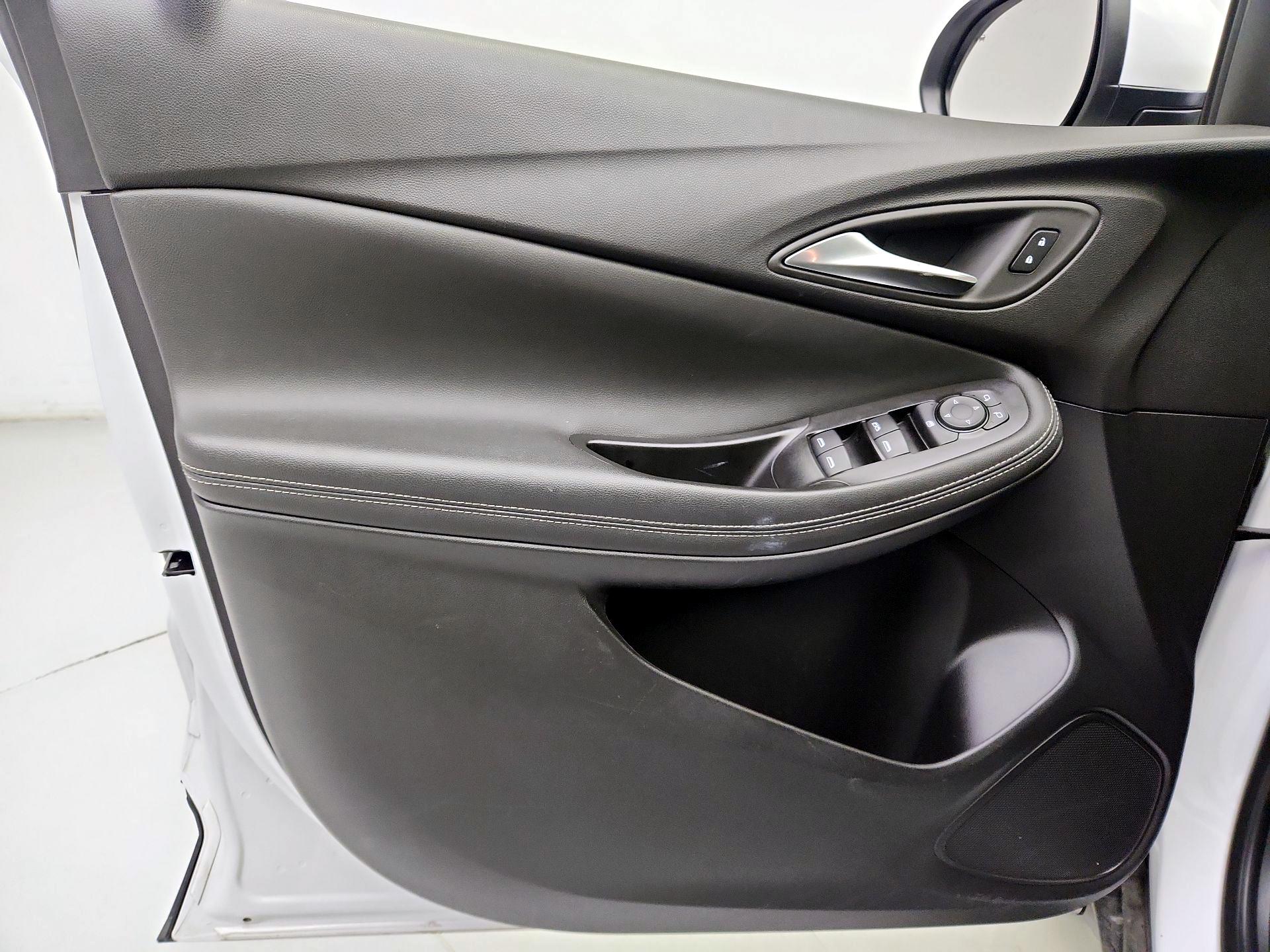 Thumbnail: 2025 Buick Encore GX - 12