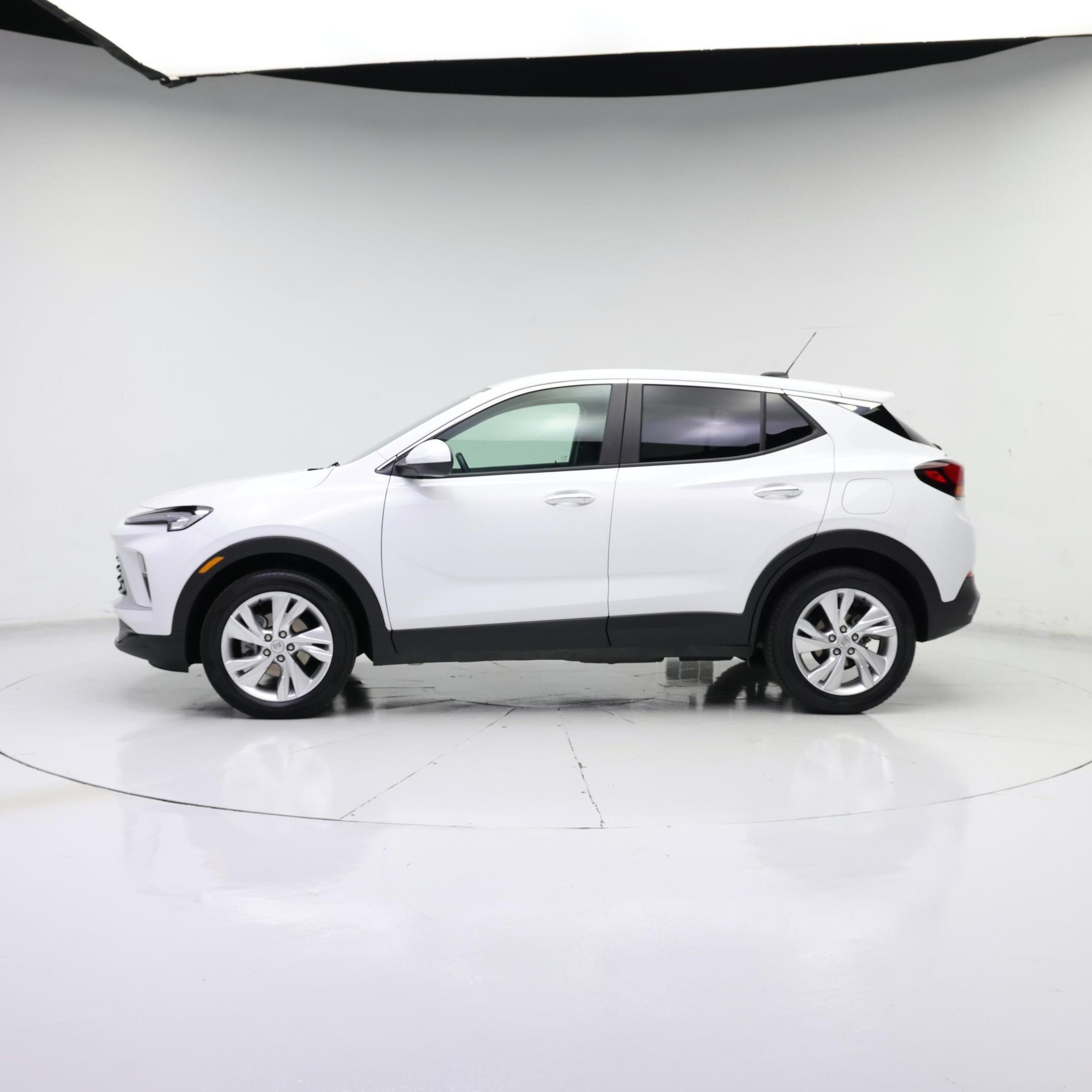 Thumbnail: 2025 Buick Encore GX - 3