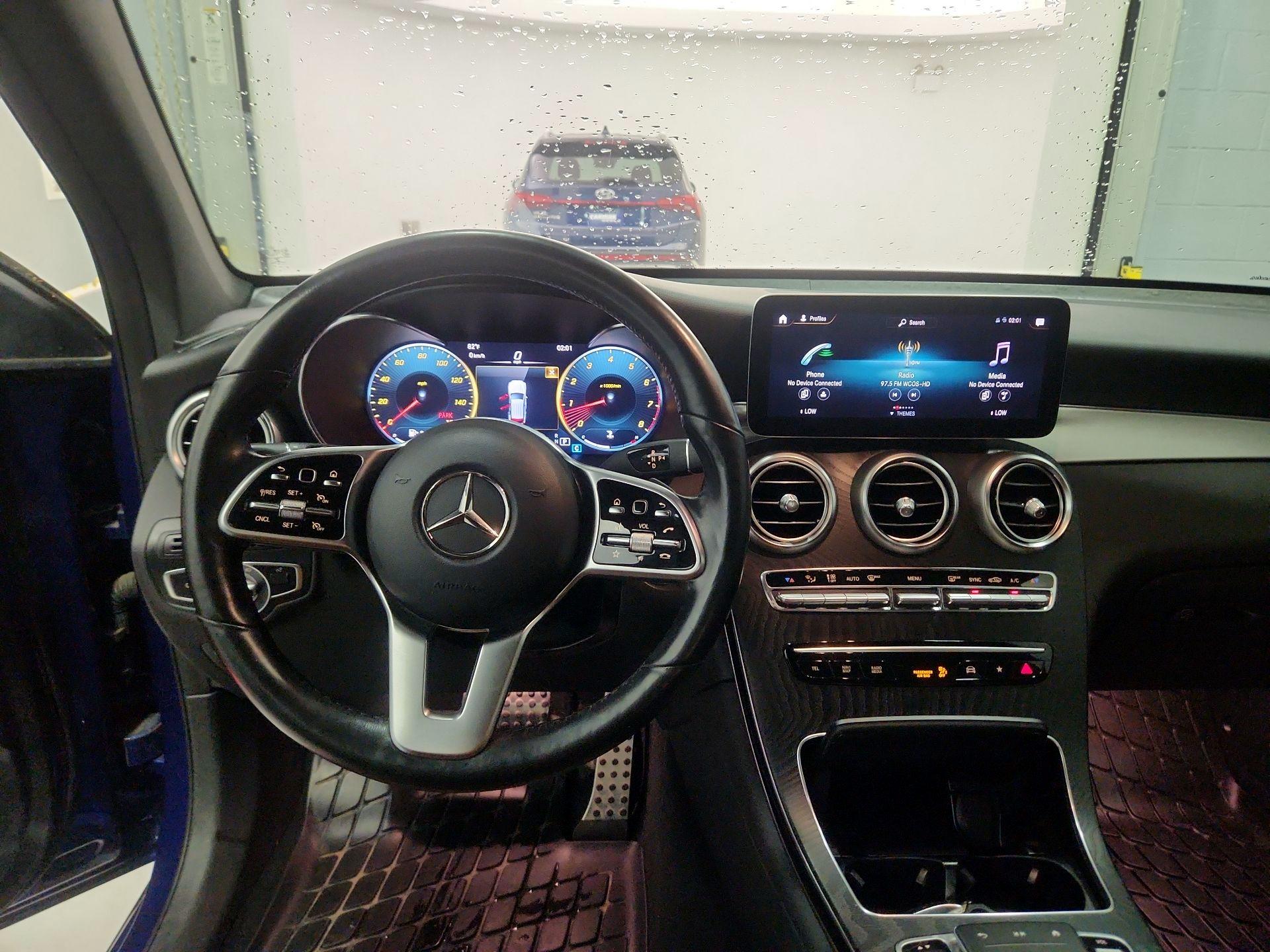 Thumbnail: 2022 Mercedes-Benz GLC - 10