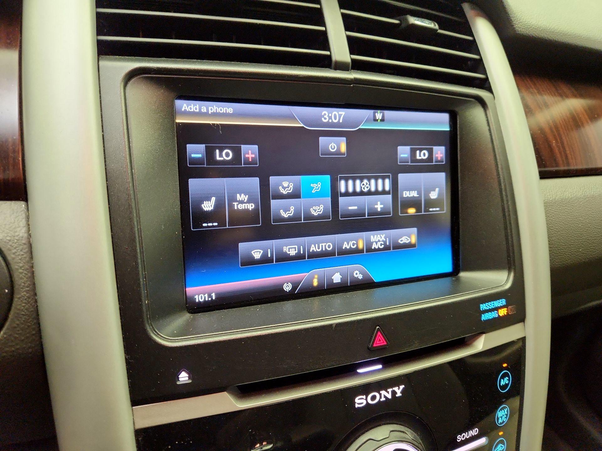 Thumbnail: 2014 Ford Edge - 17