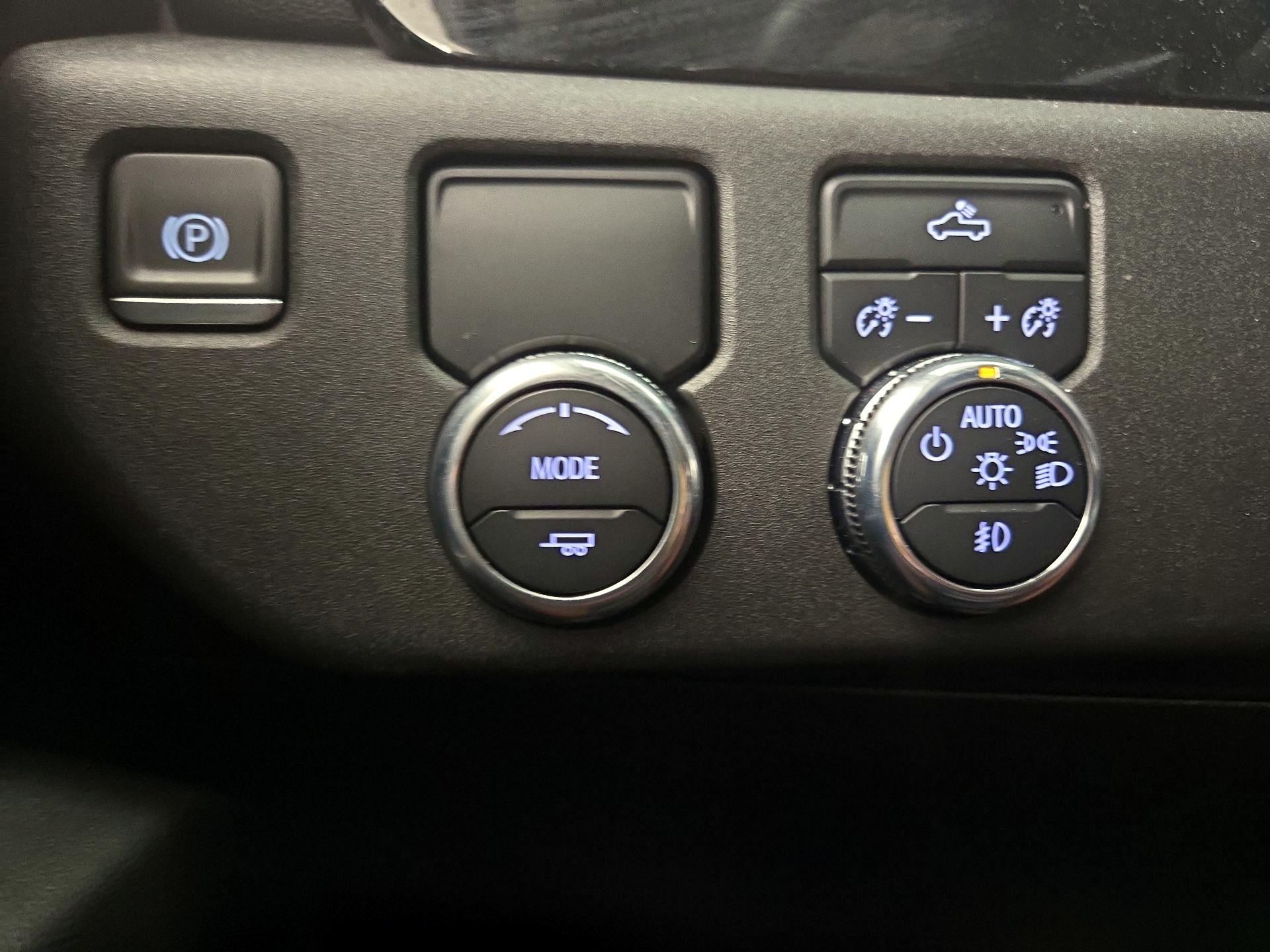 Thumbnail: 2023 GMC Sierra 1500 - 13