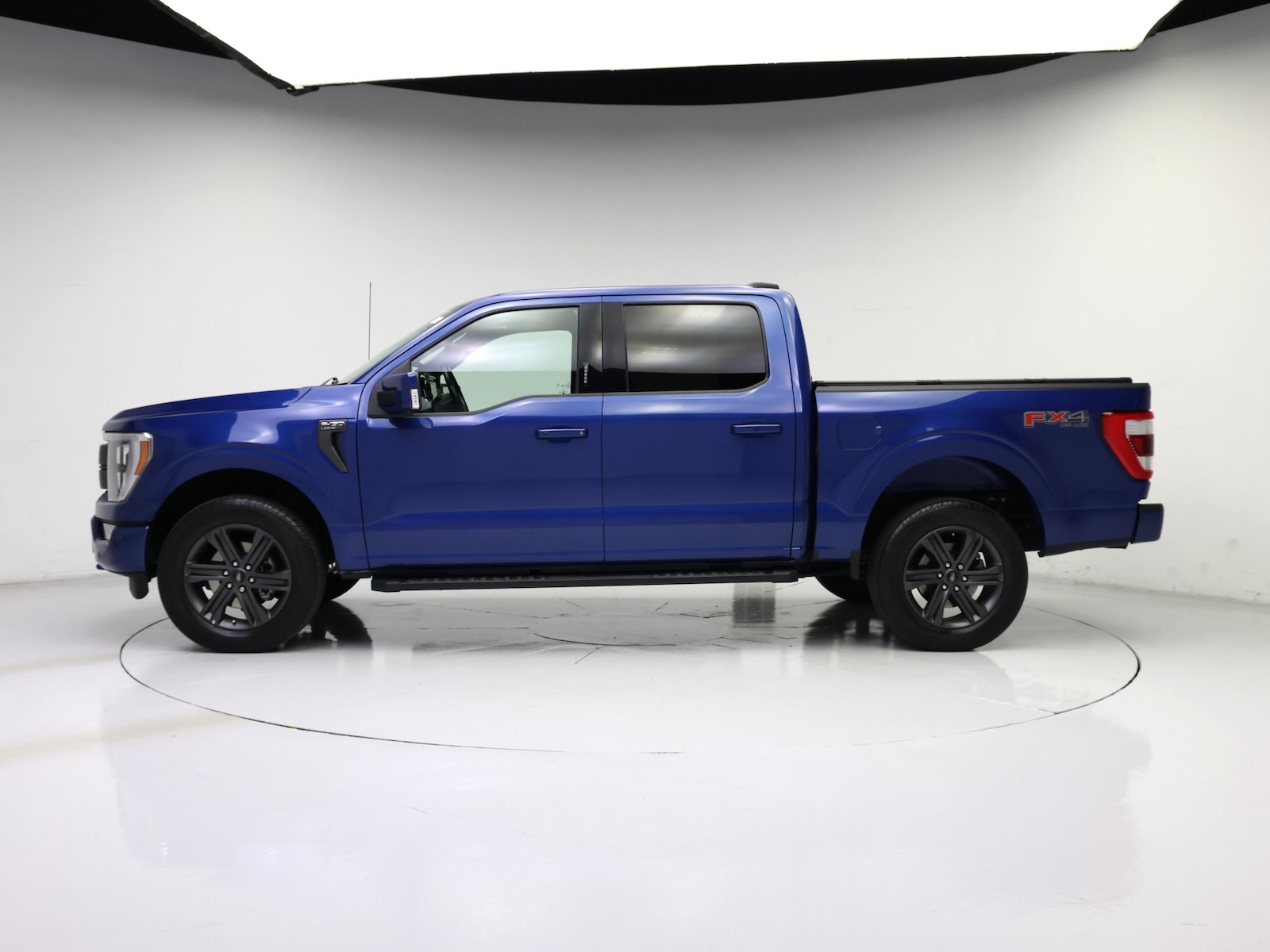 2023 Ford F-150 Lariat - Photo 4