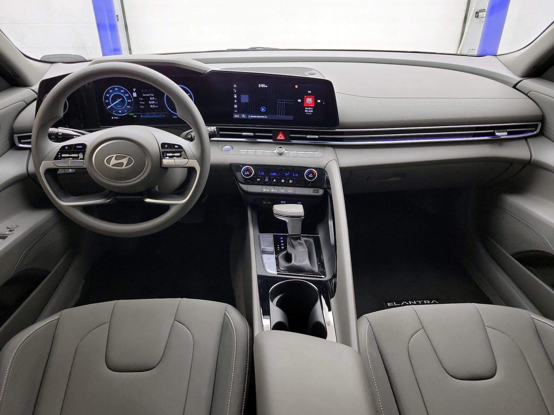 Thumbnail: 2024 Hyundai Elantra - 9