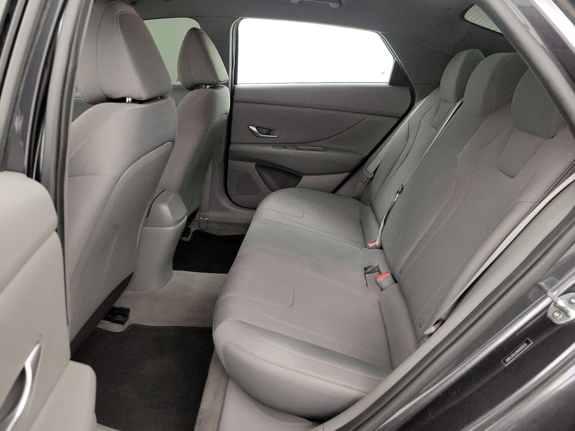 Thumbnail: 2021 Hyundai Elantra - 19