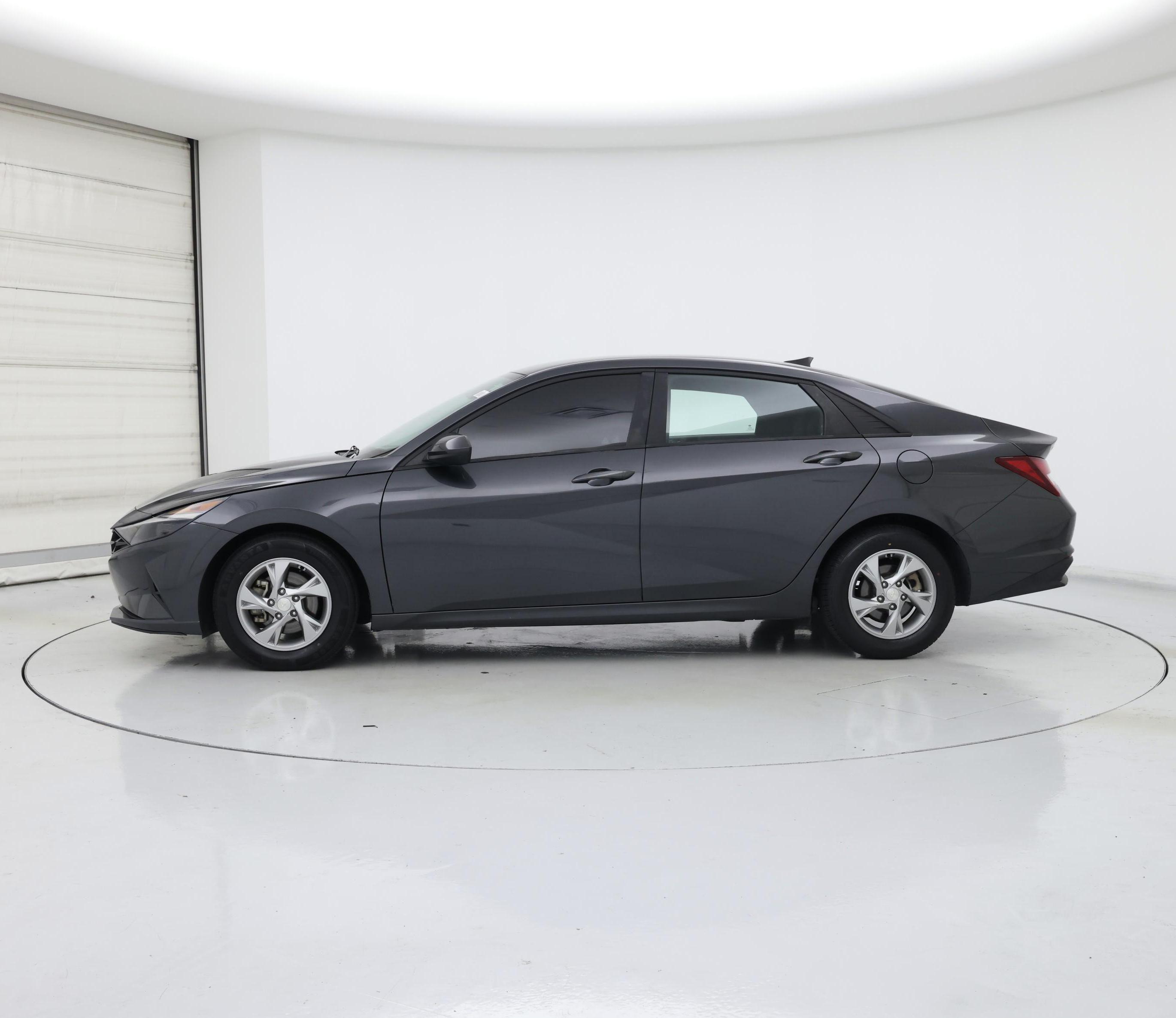 Thumbnail: 2021 Hyundai Elantra - 3