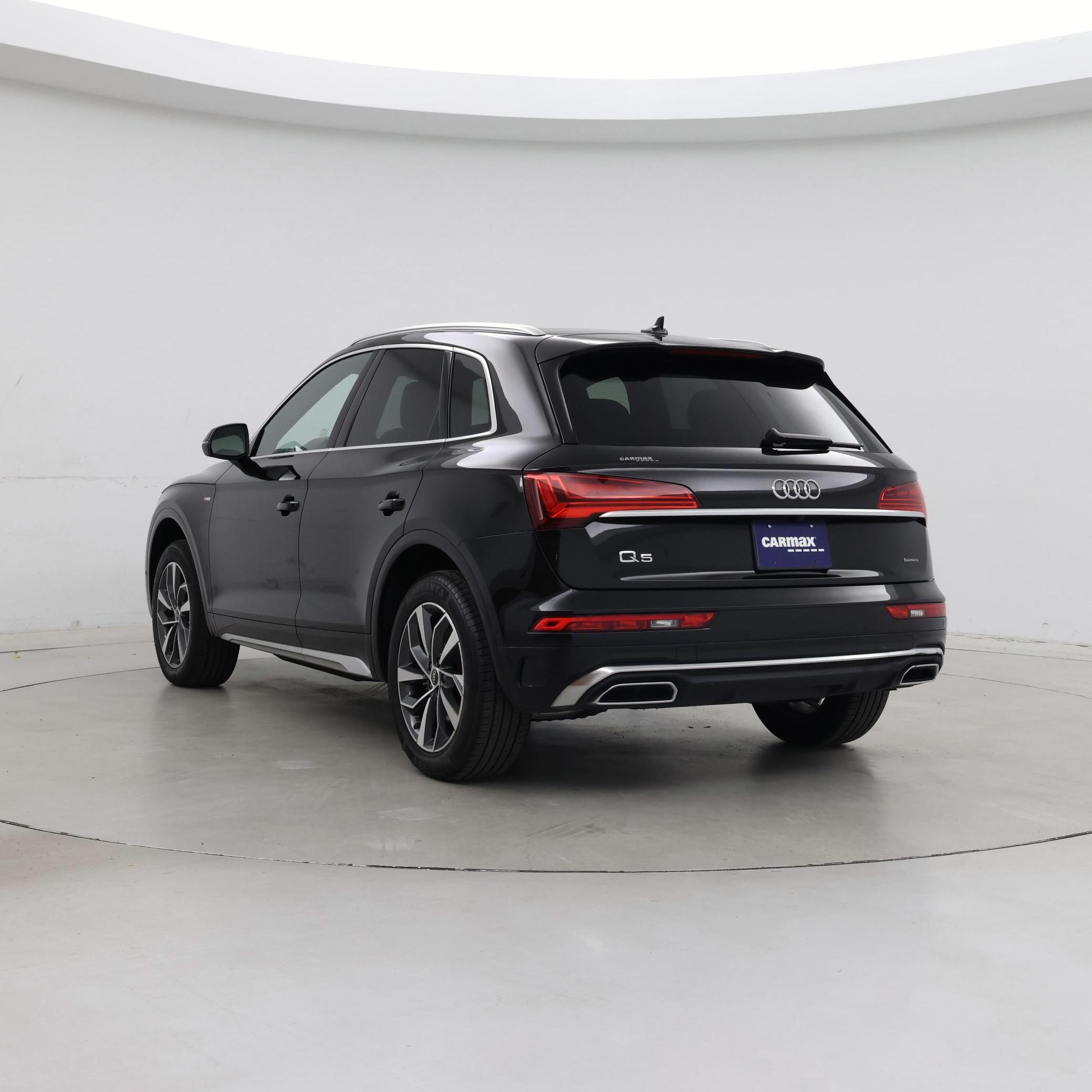 Thumbnail: 2023 Audi Q5 - 2