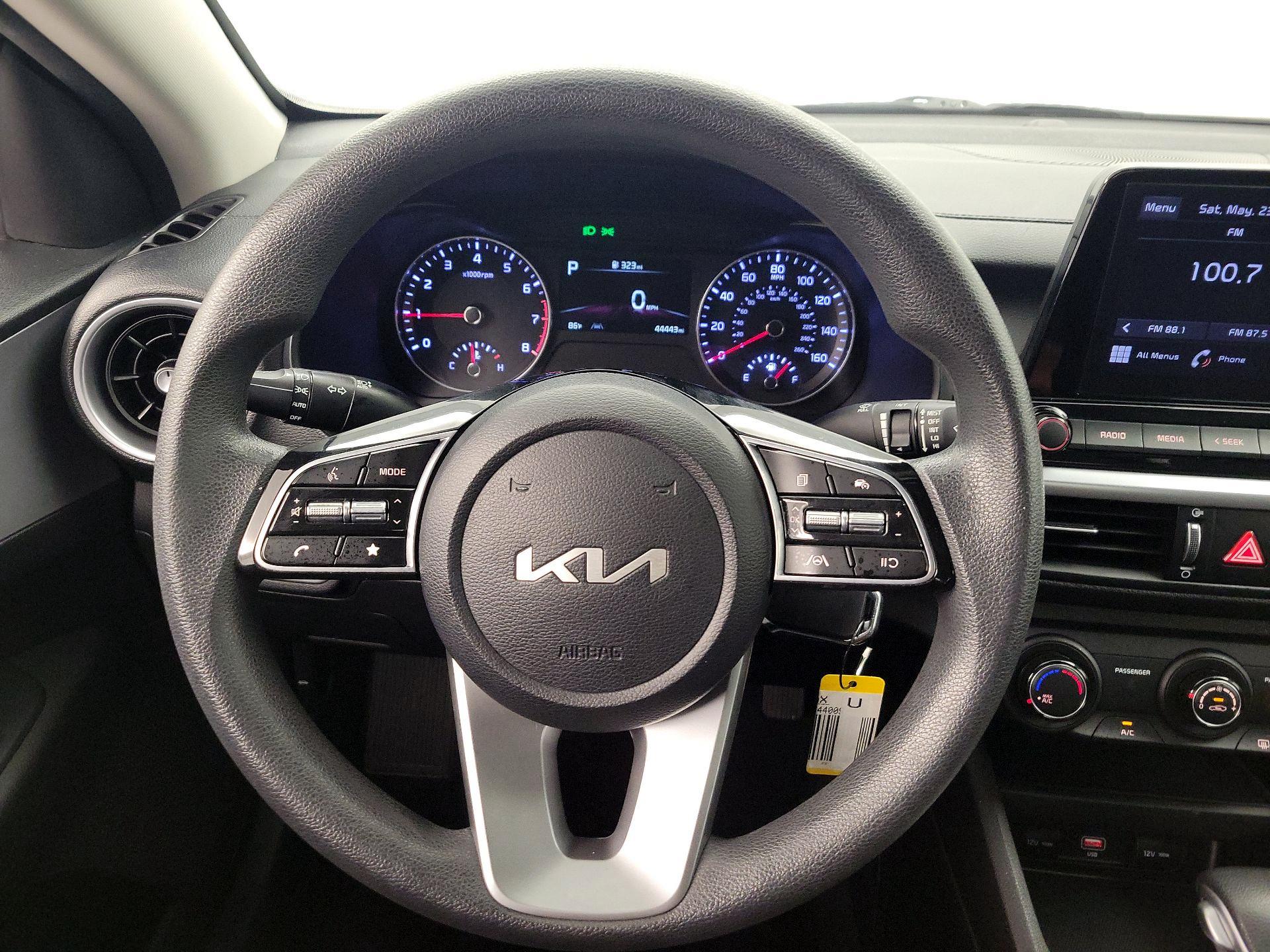 Thumbnail: 2023 Kia Forte - 10