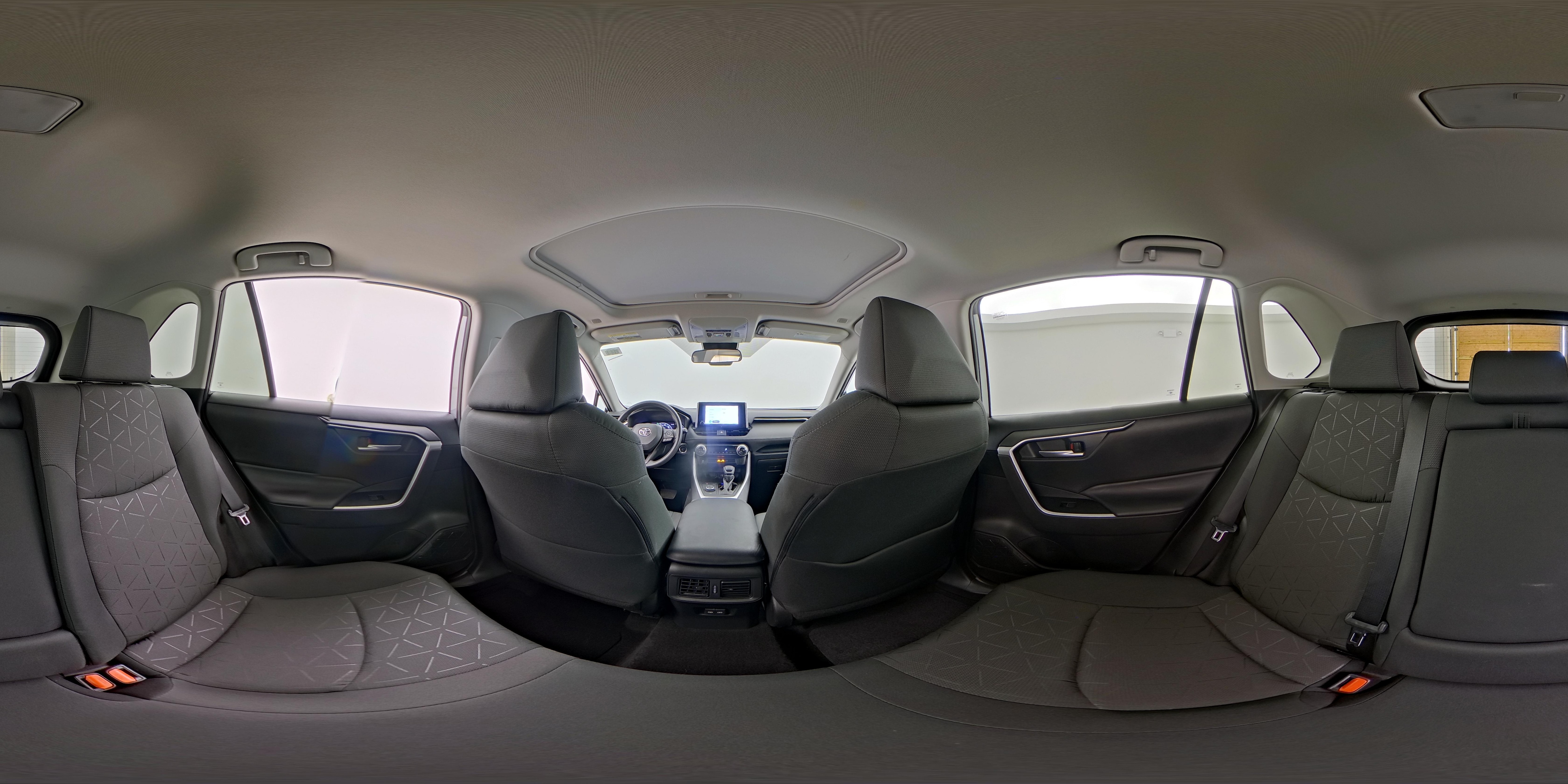 2024 Toyota RAV4 XLE - Photo 26